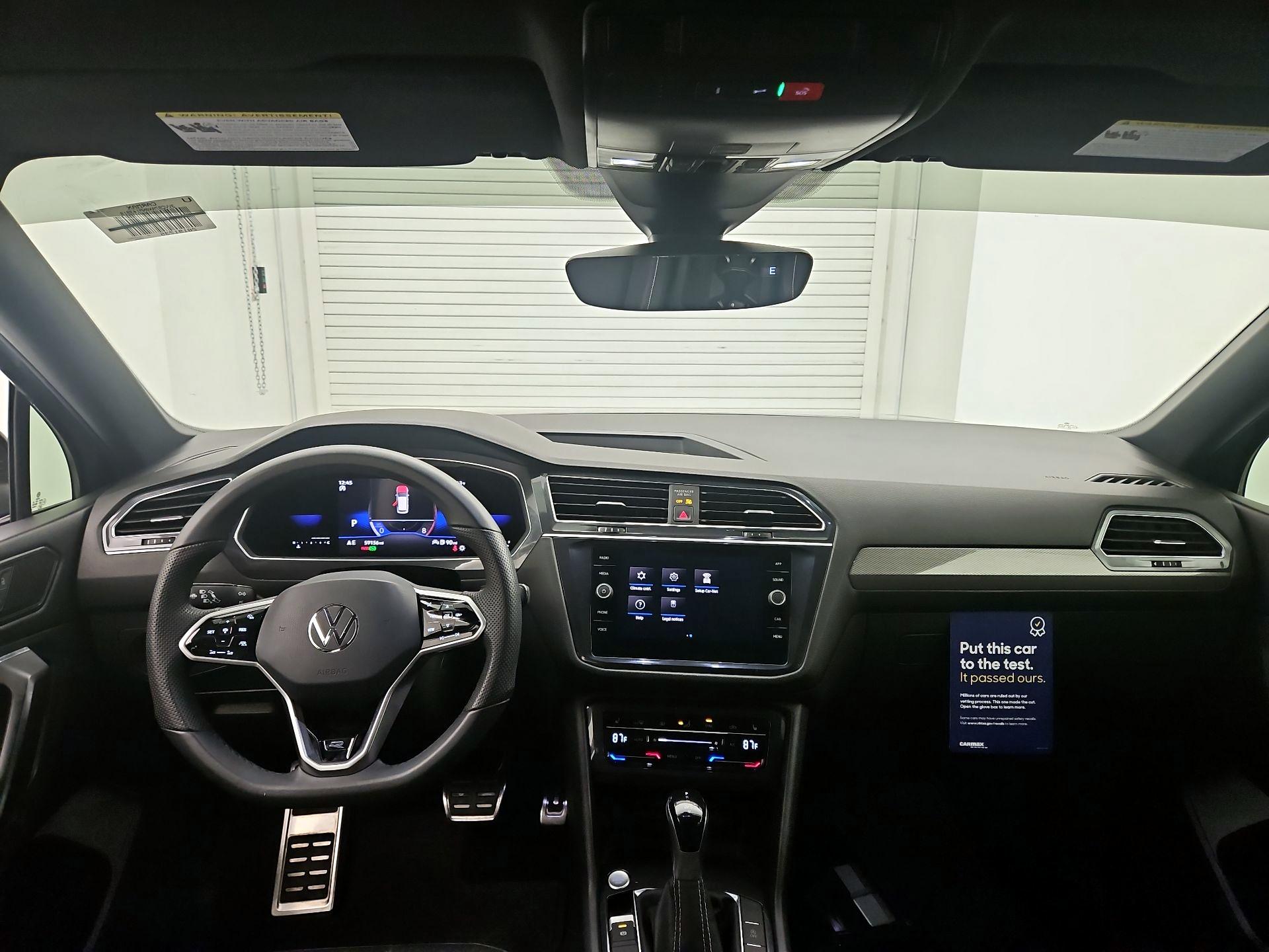 Thumbnail: 2022 Volkswagen Tiguan - 9