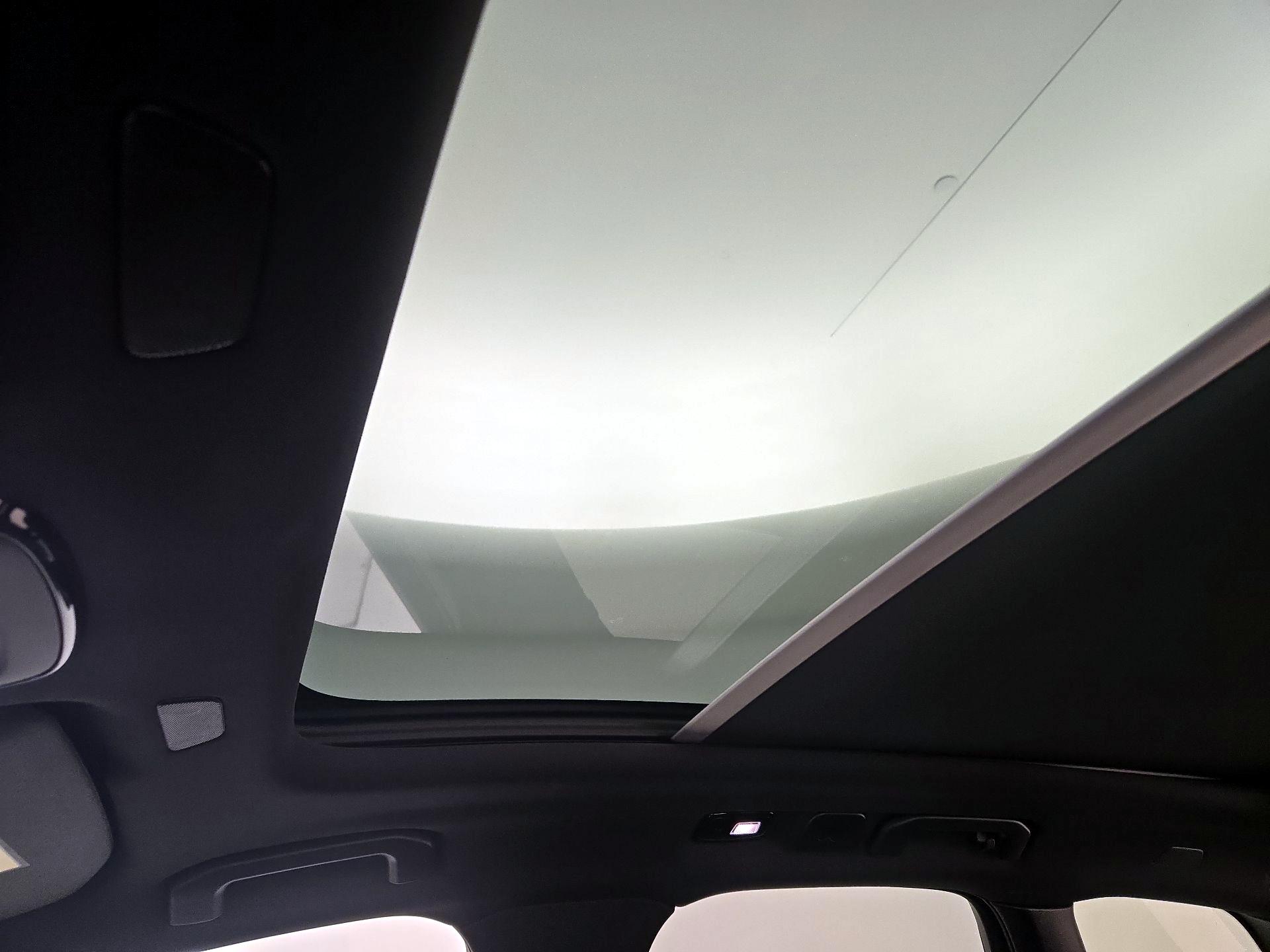 Thumbnail: 2023 Volvo XC60 - 20