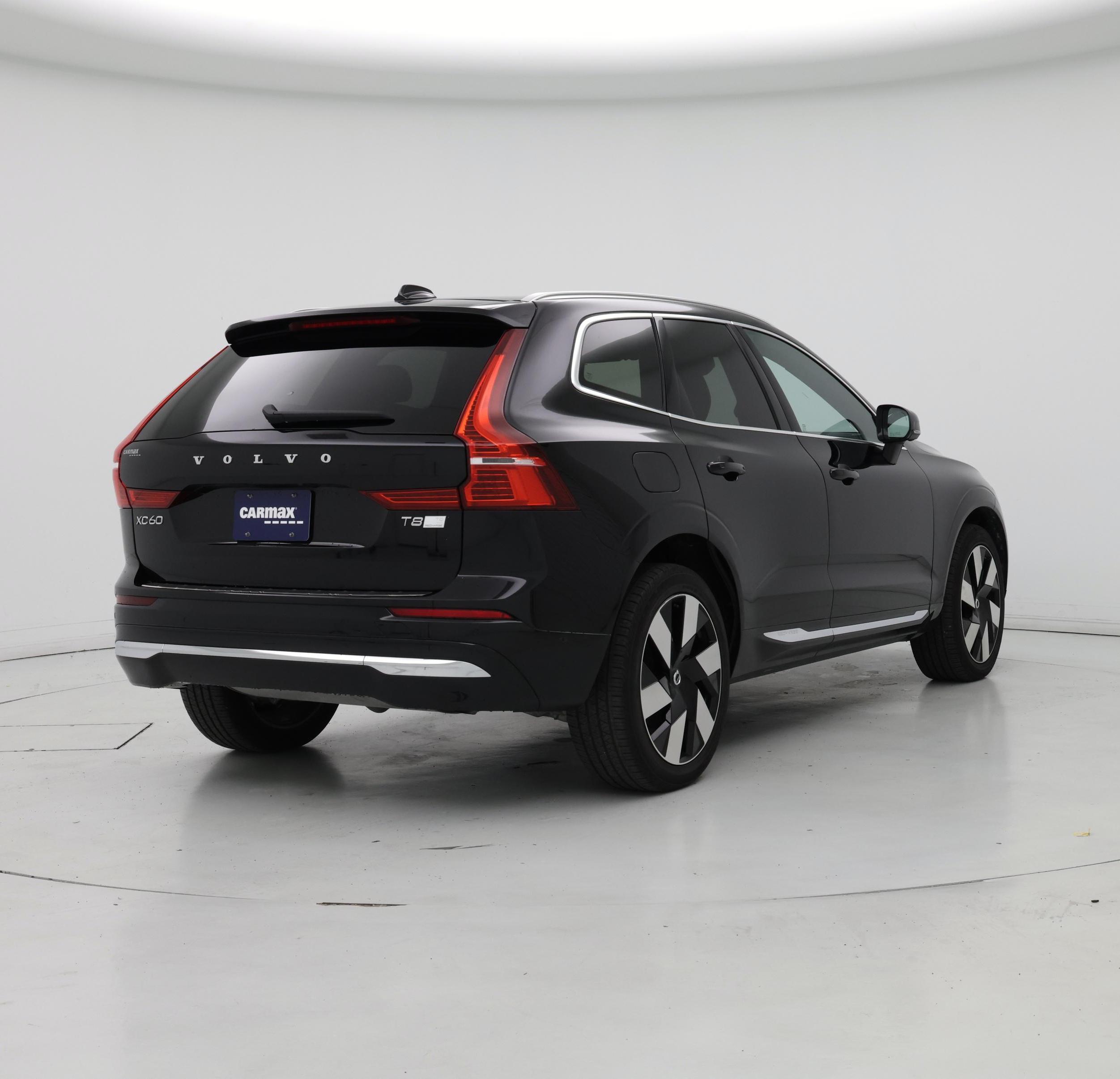 Thumbnail: 2023 Volvo XC60 - 8