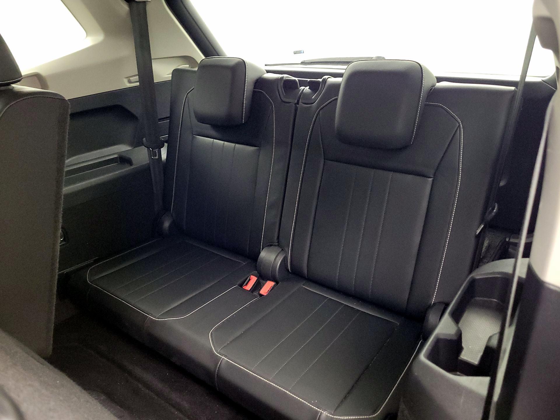 Thumbnail: 2022 Volkswagen Tiguan - 20