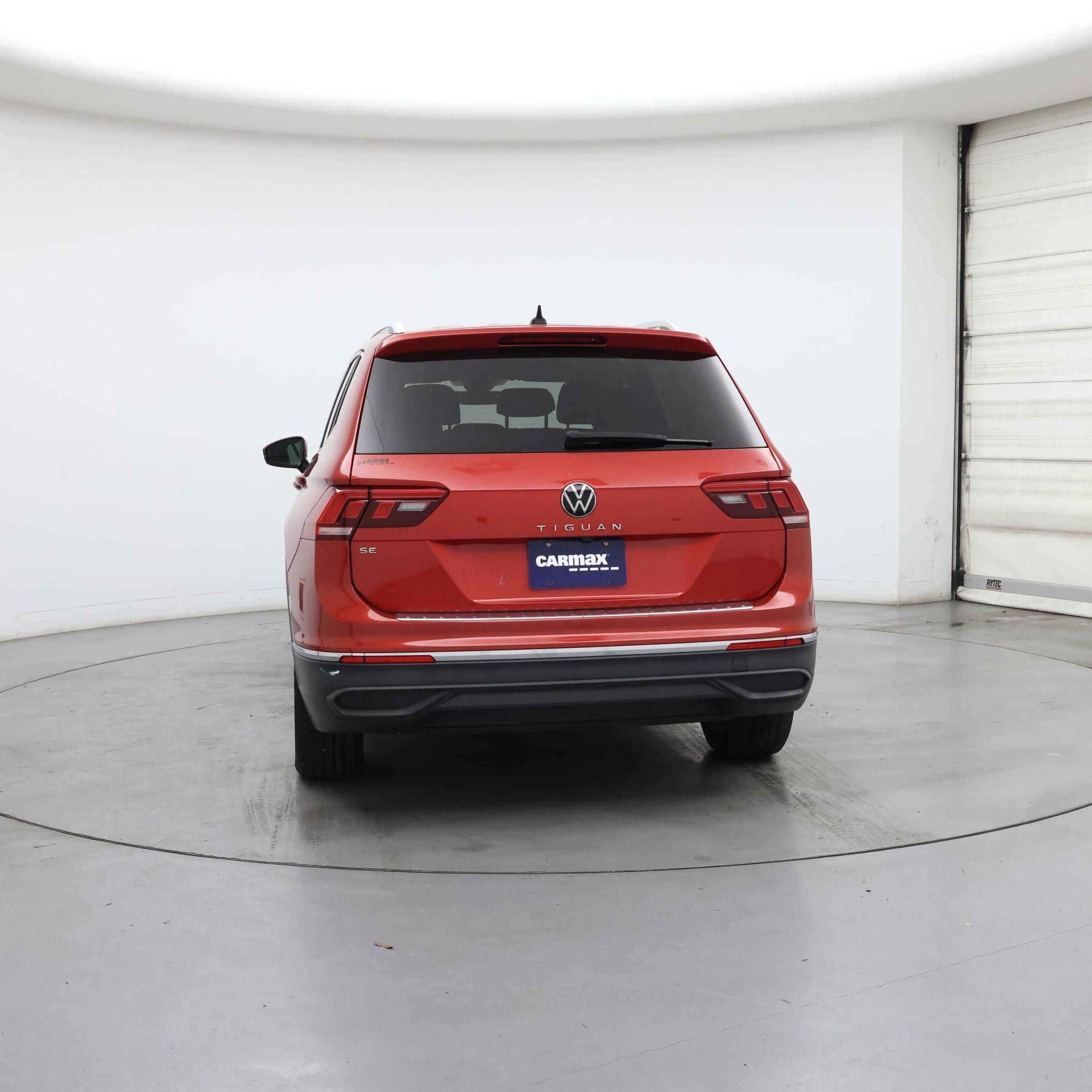 Thumbnail: 2022 Volkswagen Tiguan - 6