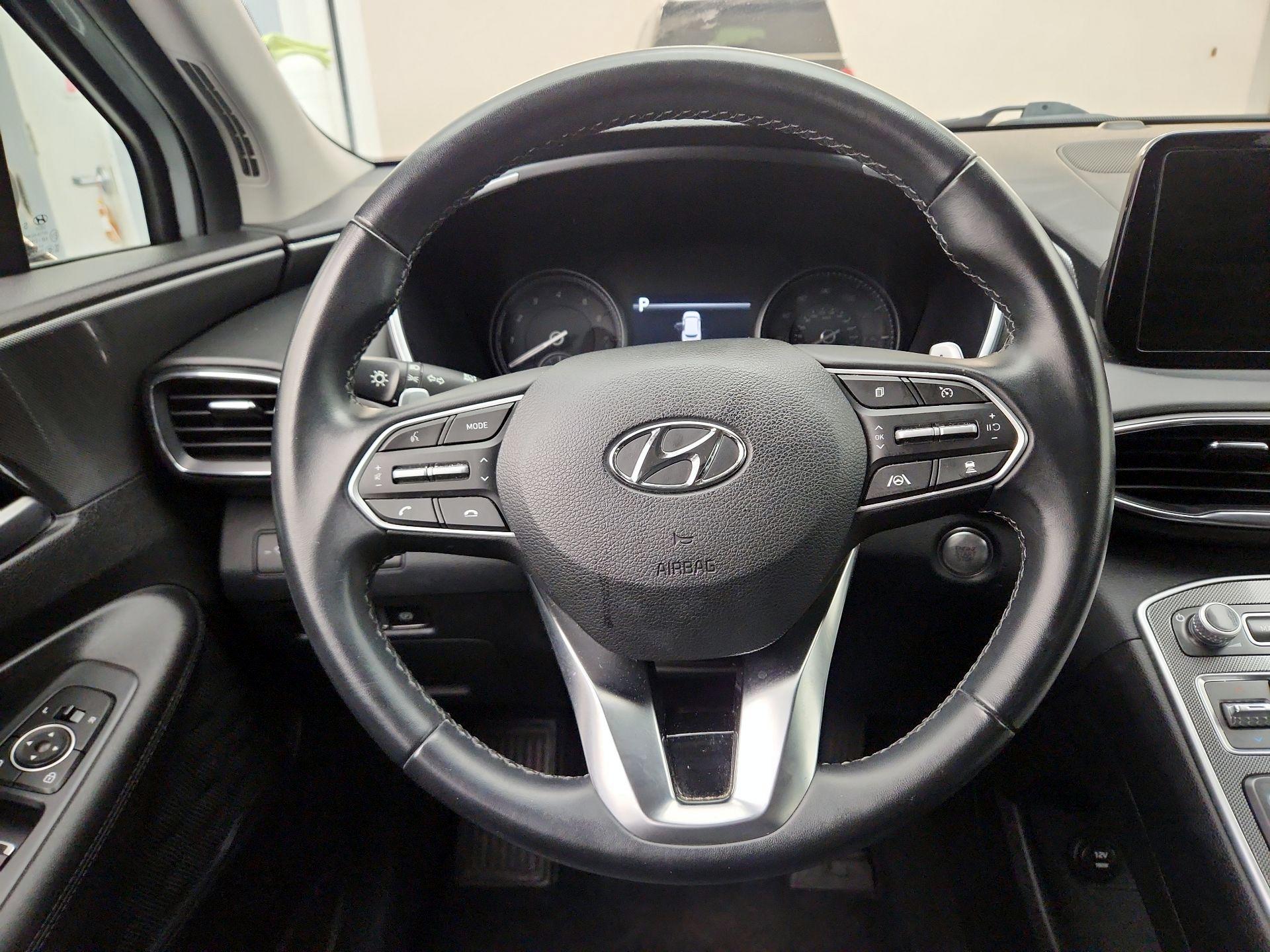 Thumbnail: 2023 Hyundai Santa Fe - 10