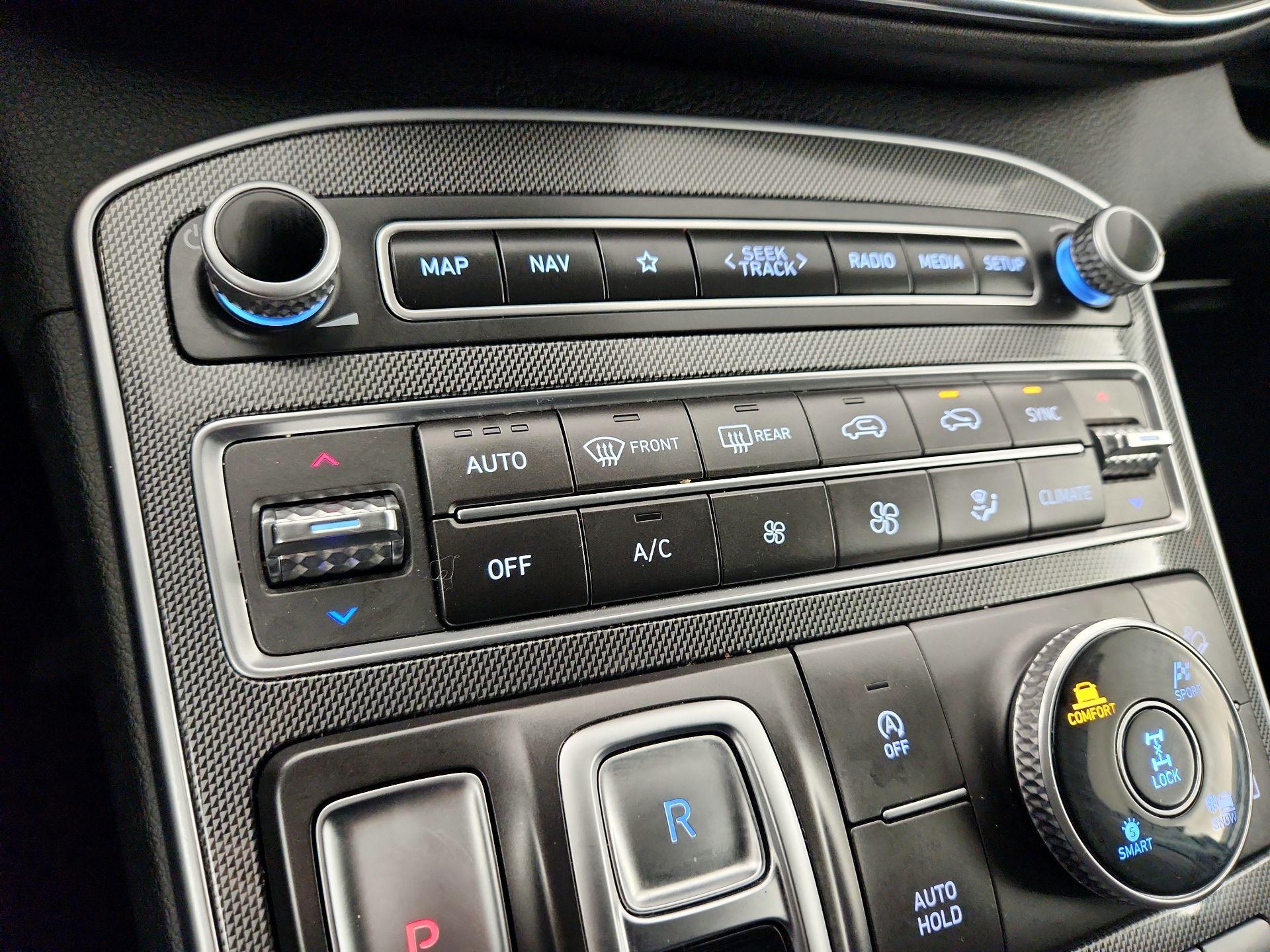 Thumbnail: 2023 Hyundai Santa Fe - 17