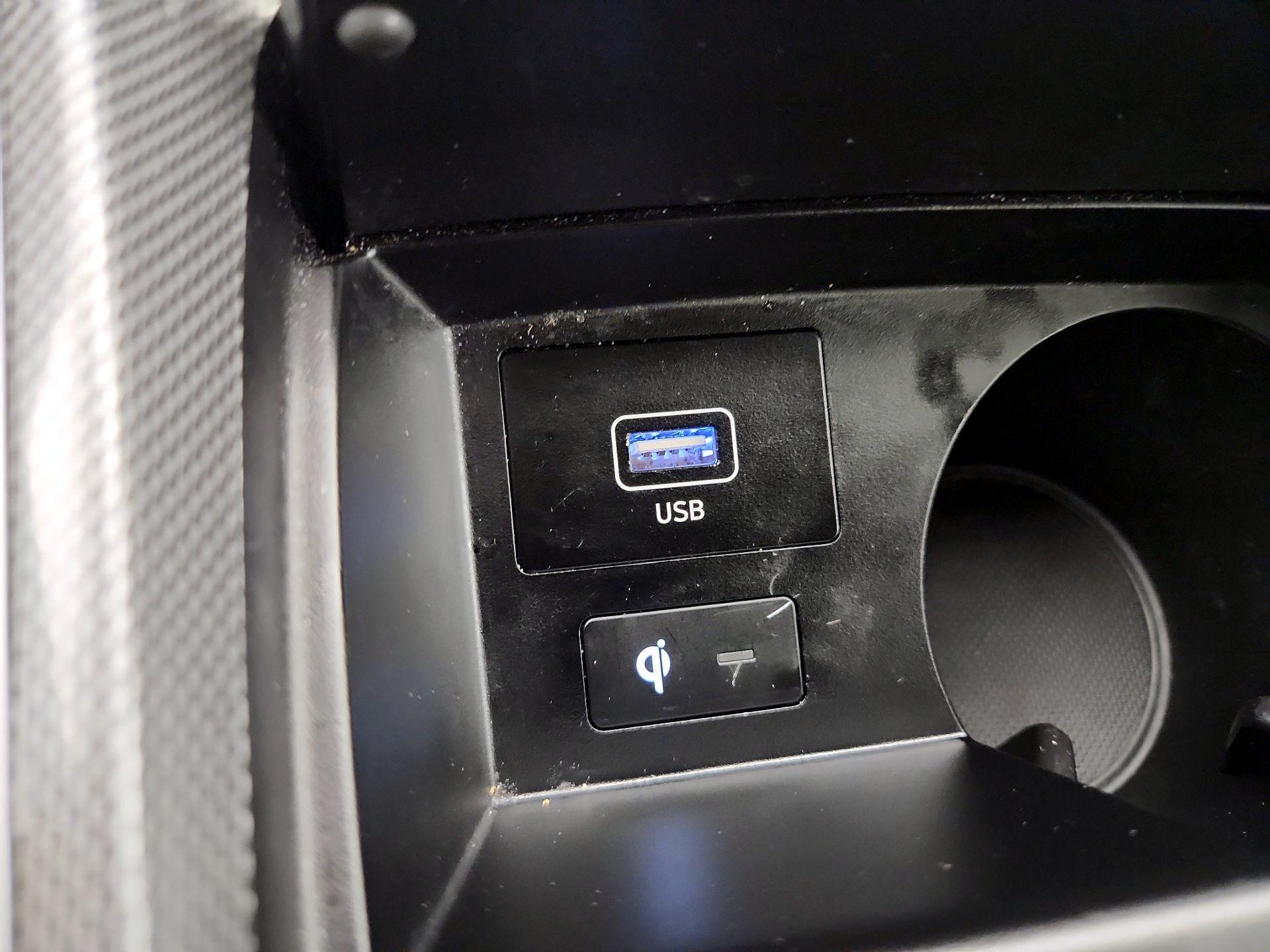 Thumbnail: 2023 Hyundai Santa Fe - 19