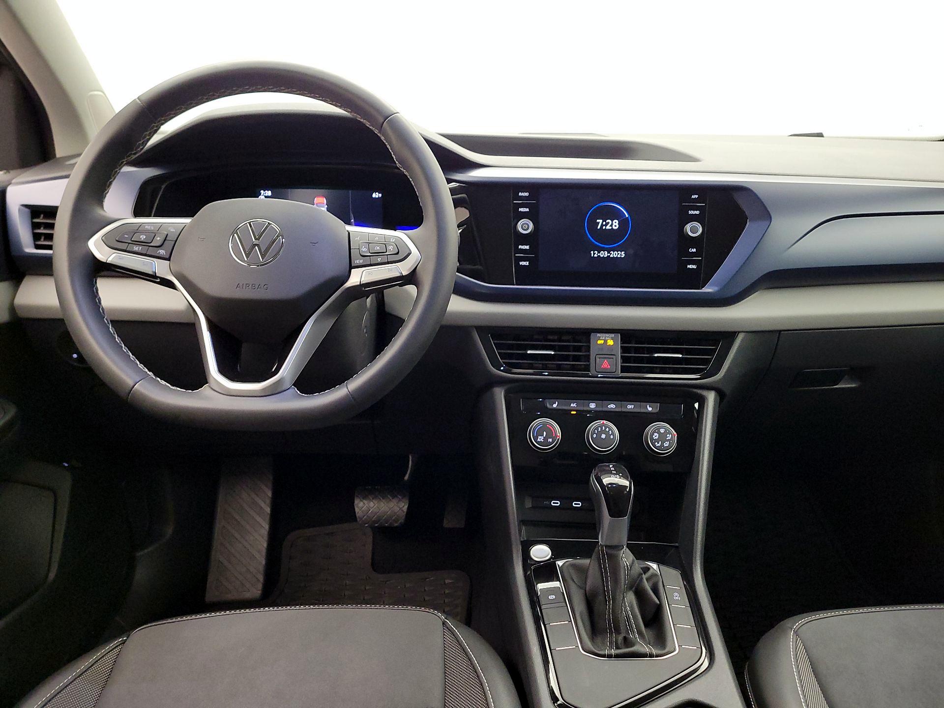 Thumbnail: 2023 Volkswagen Taos - 9