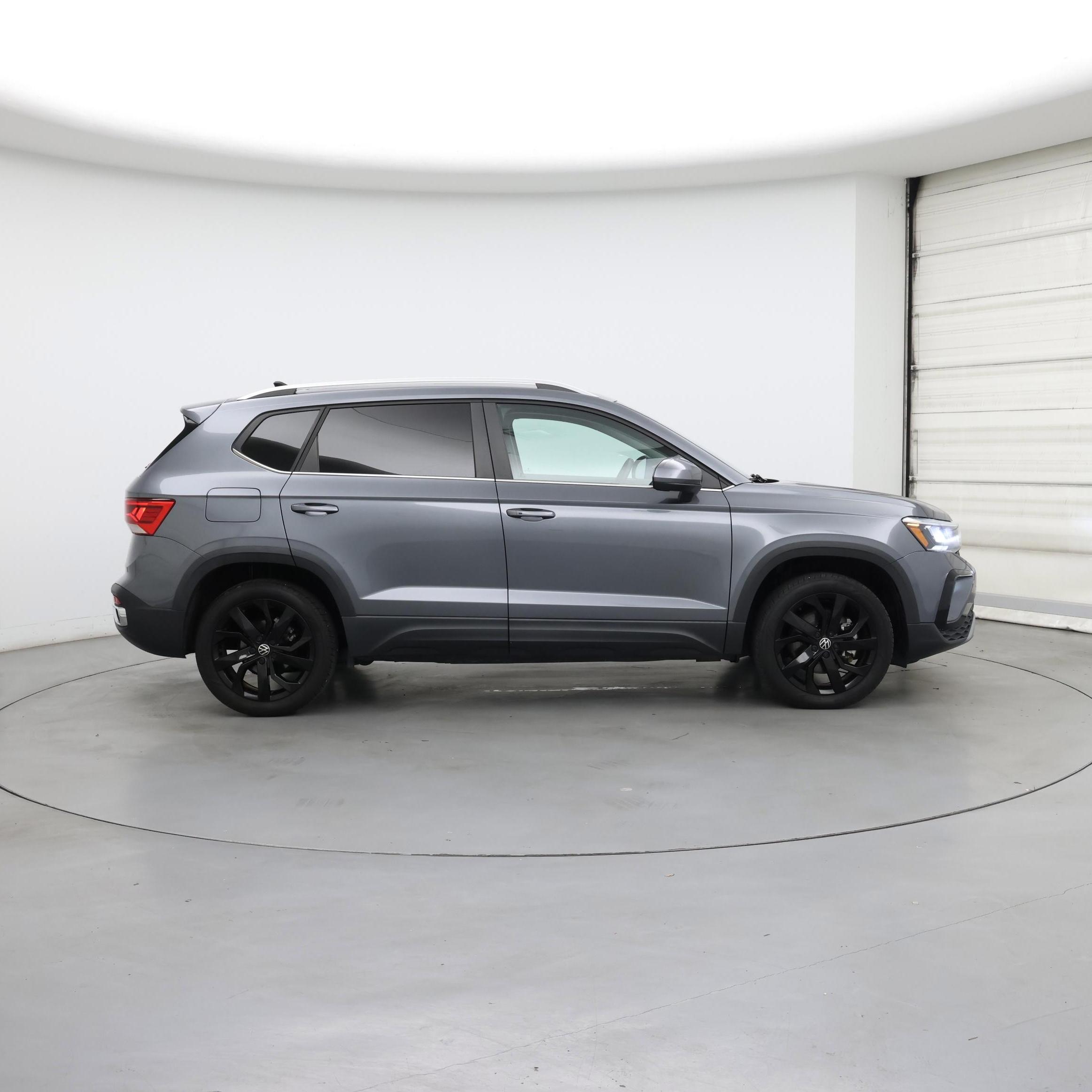 Thumbnail: 2023 Volkswagen Taos - 7