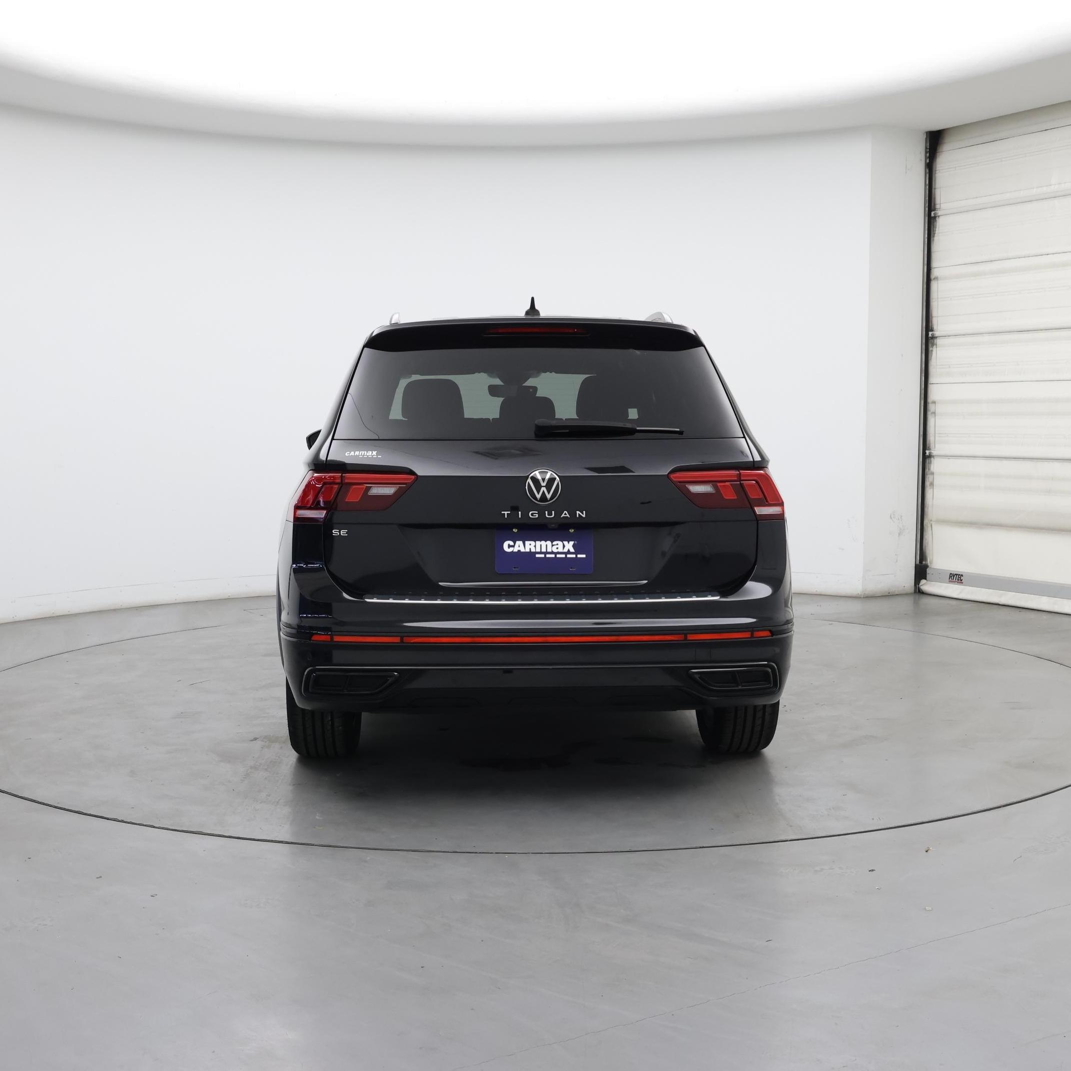 Thumbnail: 2022 Volkswagen Tiguan - 6