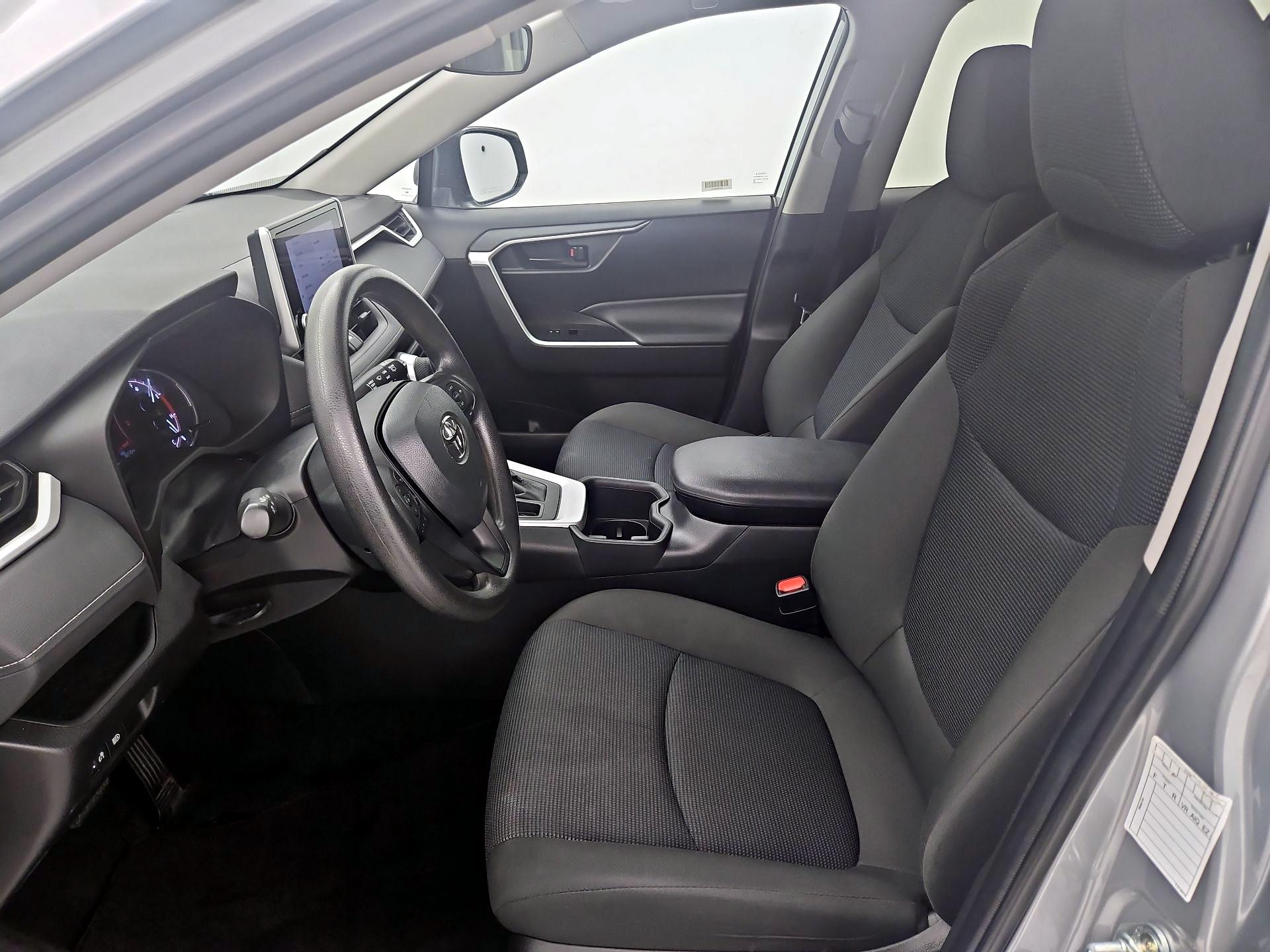 Thumbnail: 2024 Toyota RAV4 - 11