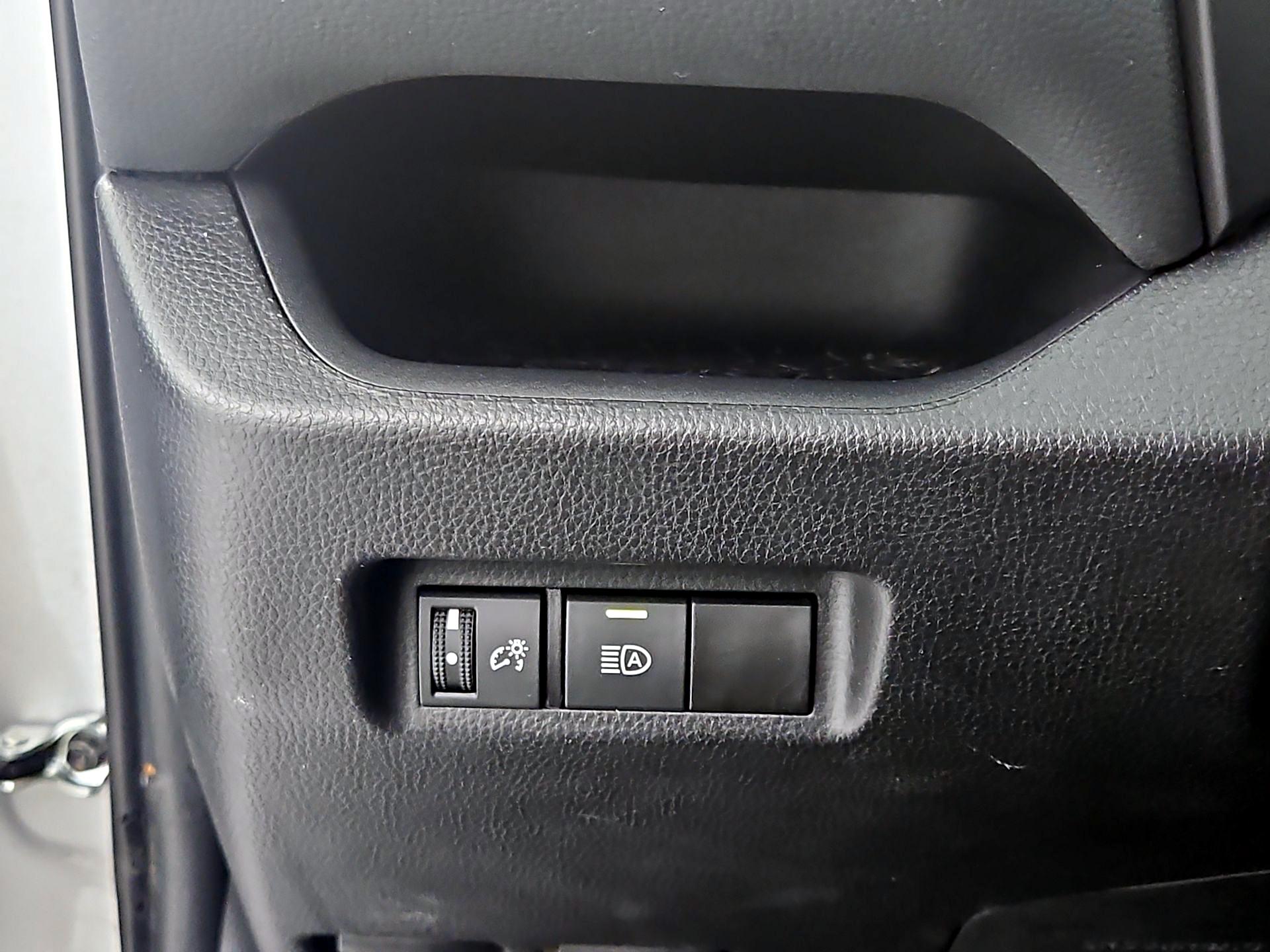 Thumbnail: 2024 Toyota RAV4 - 13