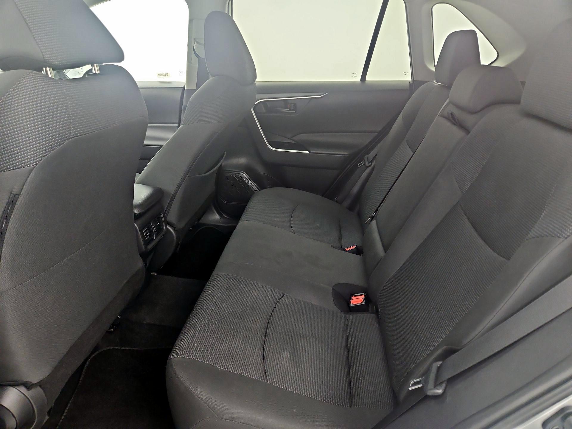 Thumbnail: 2024 Toyota RAV4 - 19