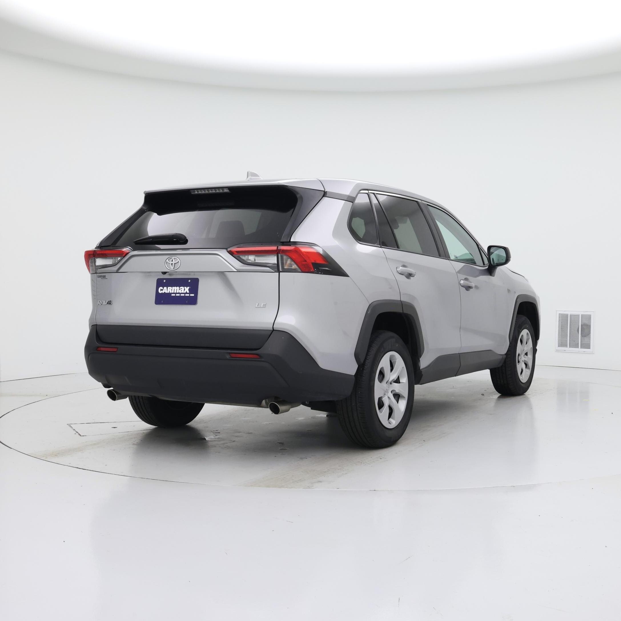 Thumbnail: 2024 Toyota RAV4 - 8