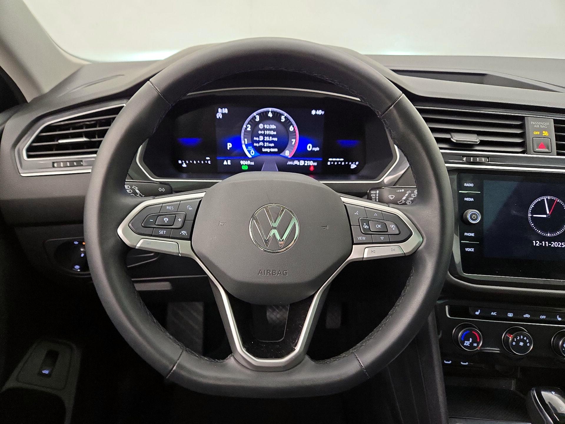 Thumbnail: 2024 Volkswagen Tiguan - 10