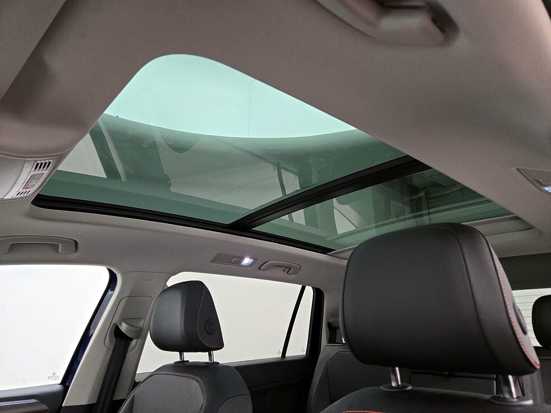 Thumbnail: 2024 Volkswagen Tiguan - 19