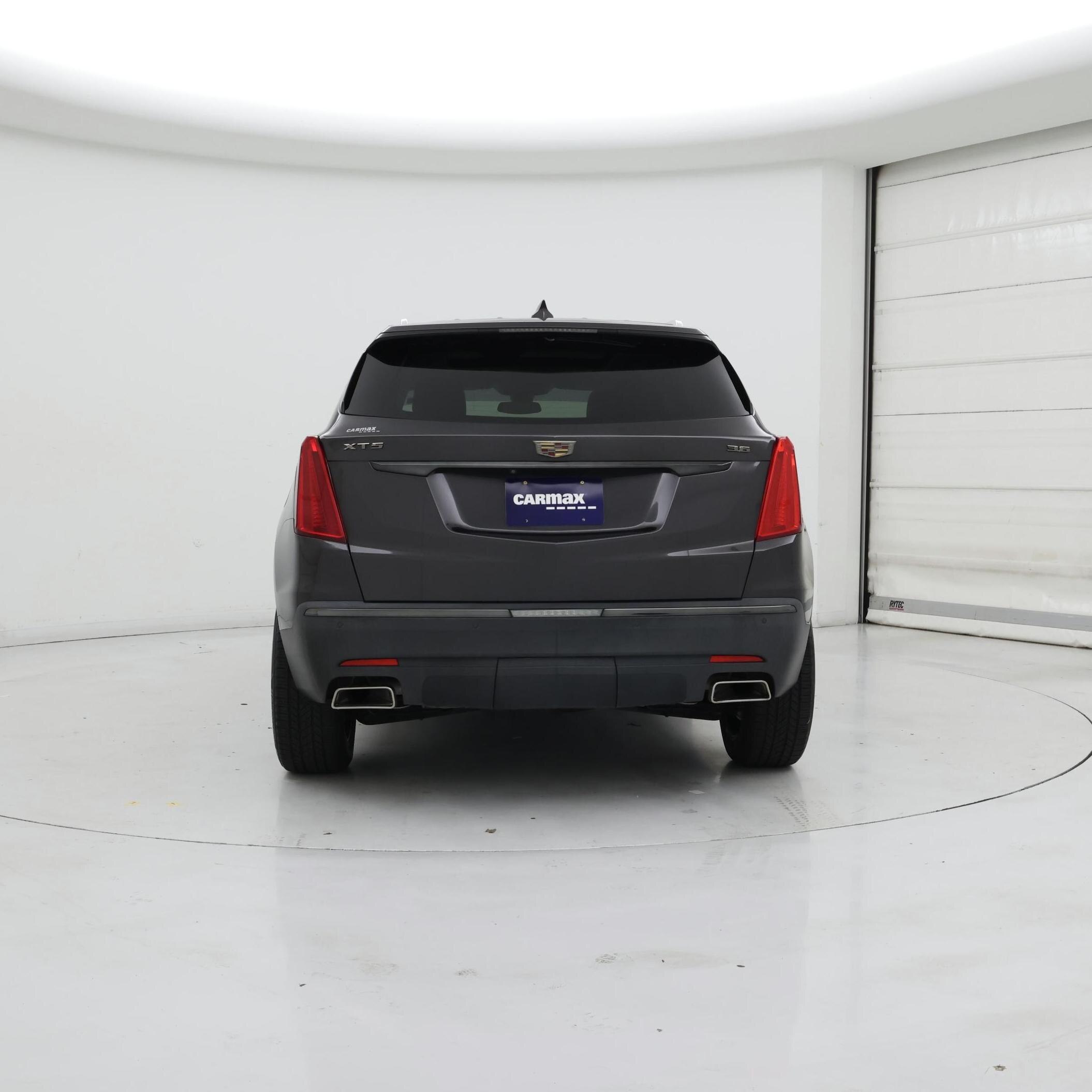 Thumbnail: 2019 Cadillac XT5 - 6