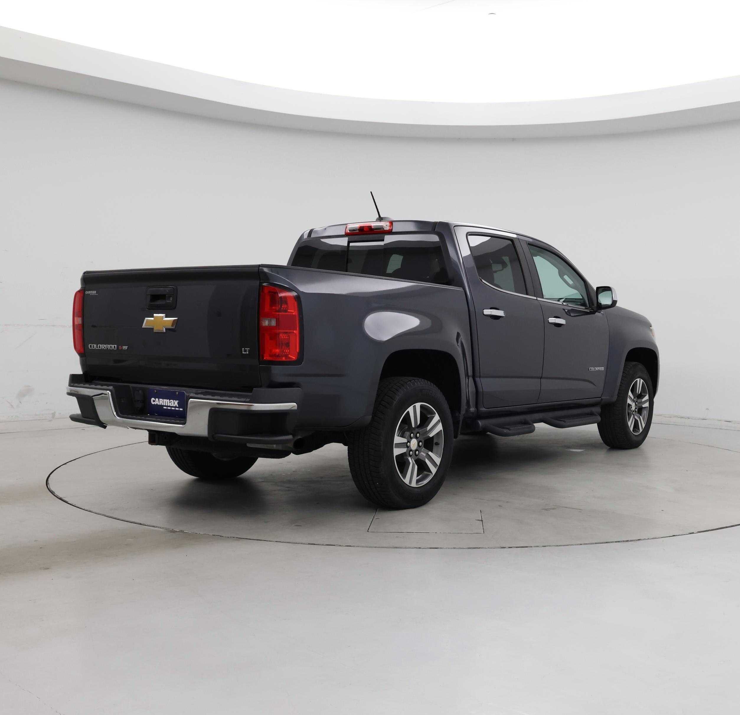 Thumbnail: 2017 Chevrolet Colorado - 8