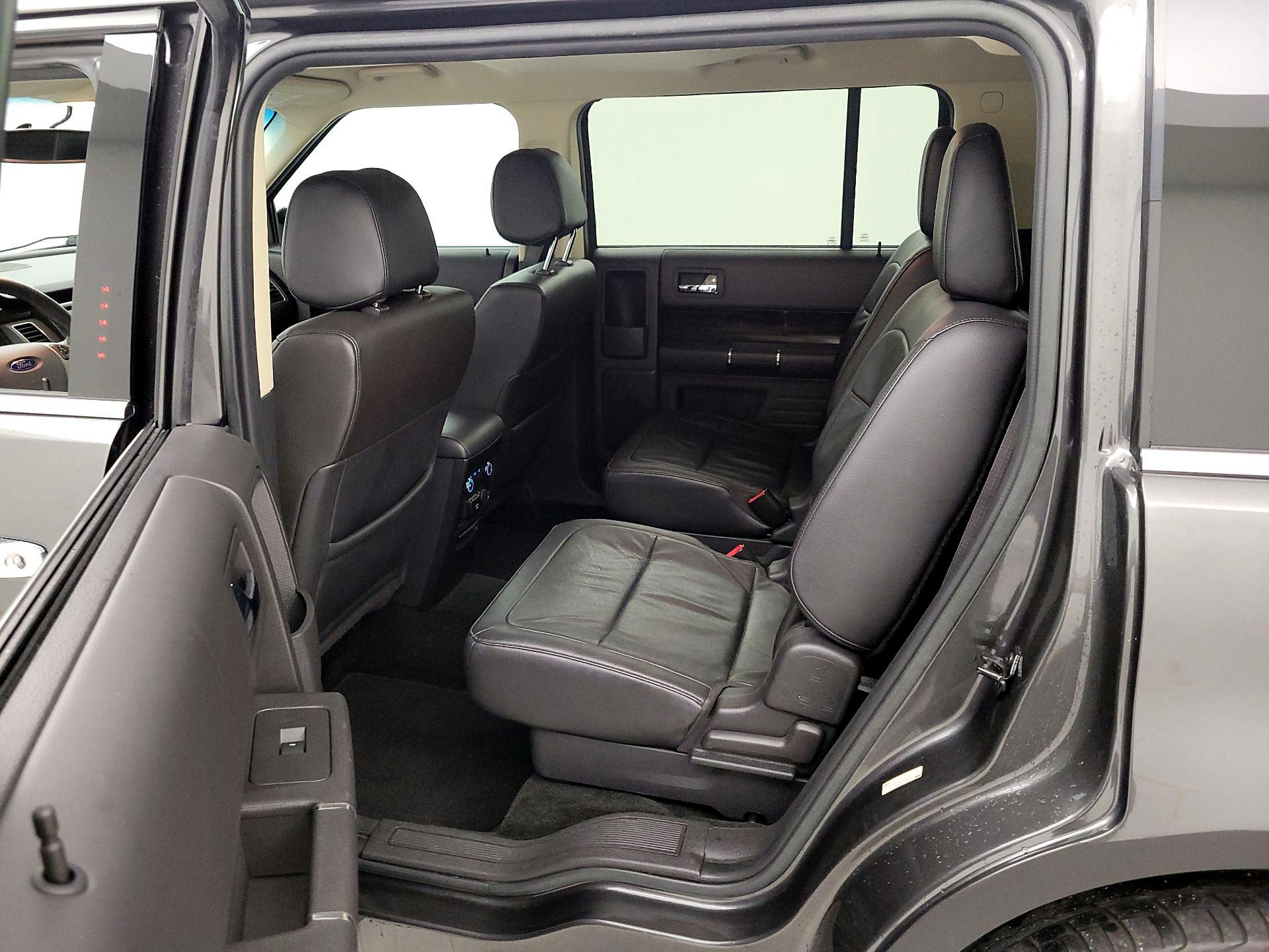 Thumbnail: 2018 Ford Flex - 20