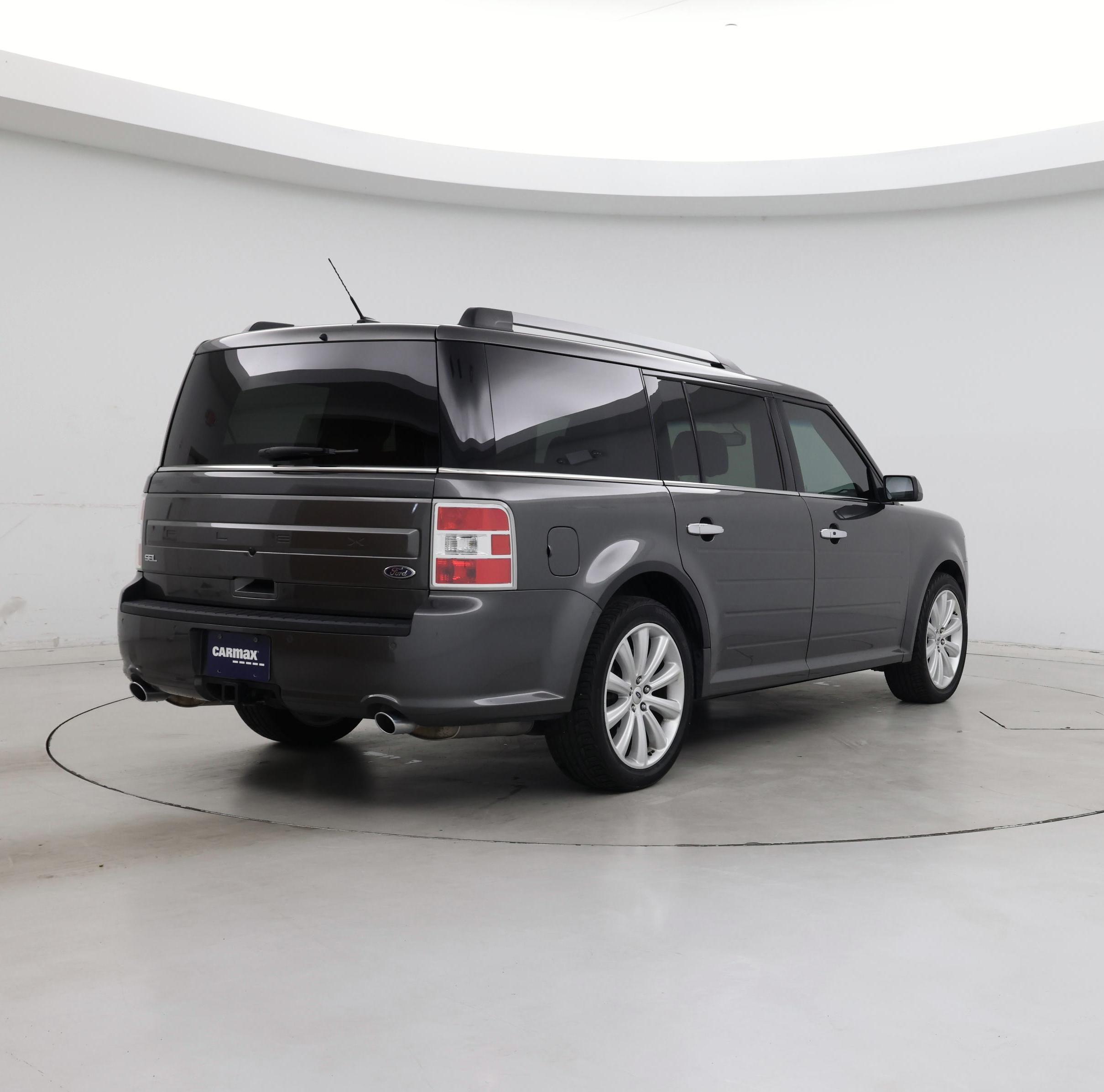 Thumbnail: 2018 Ford Flex - 8