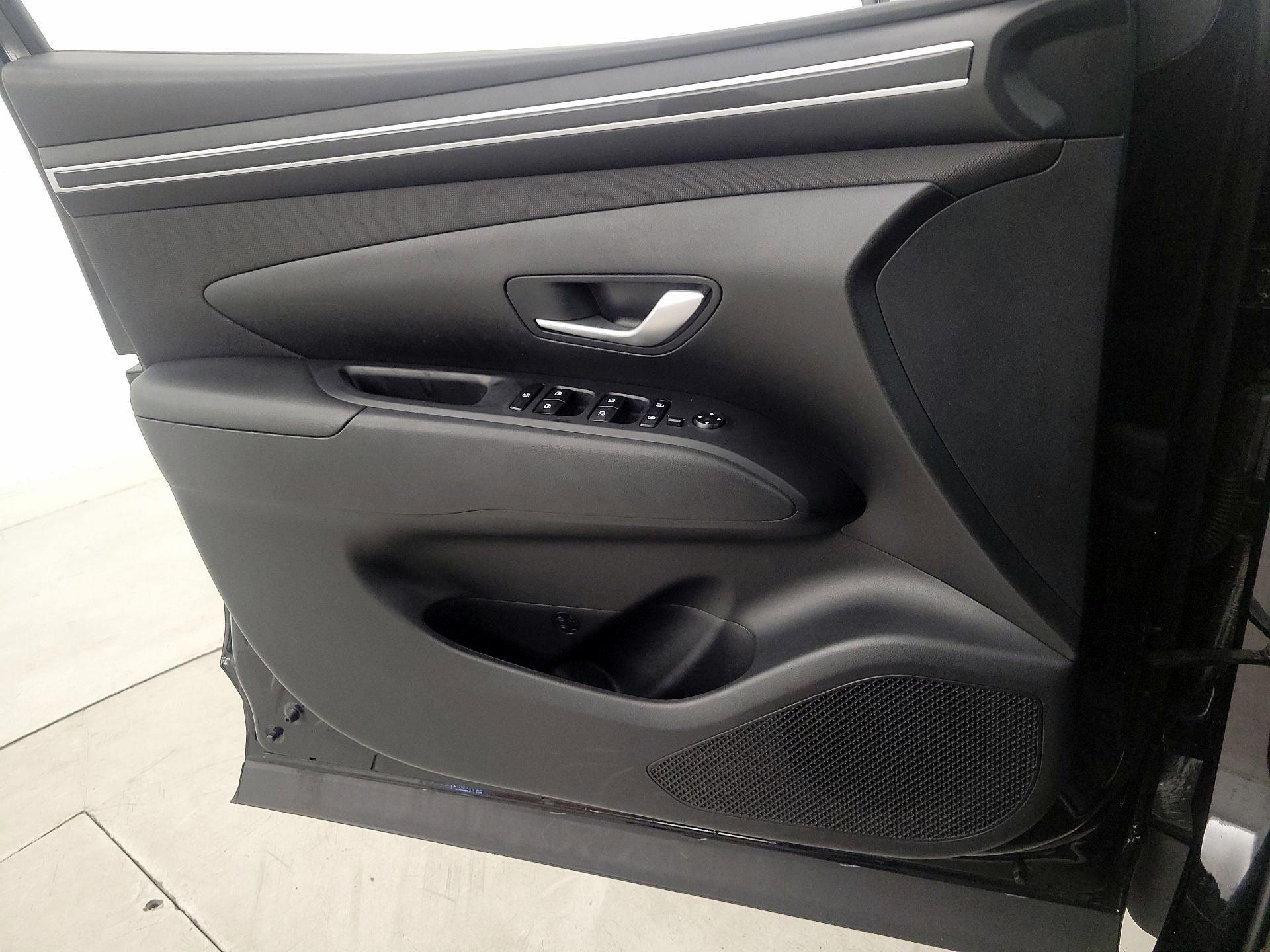 Thumbnail: 2024 Hyundai Tucson - 12