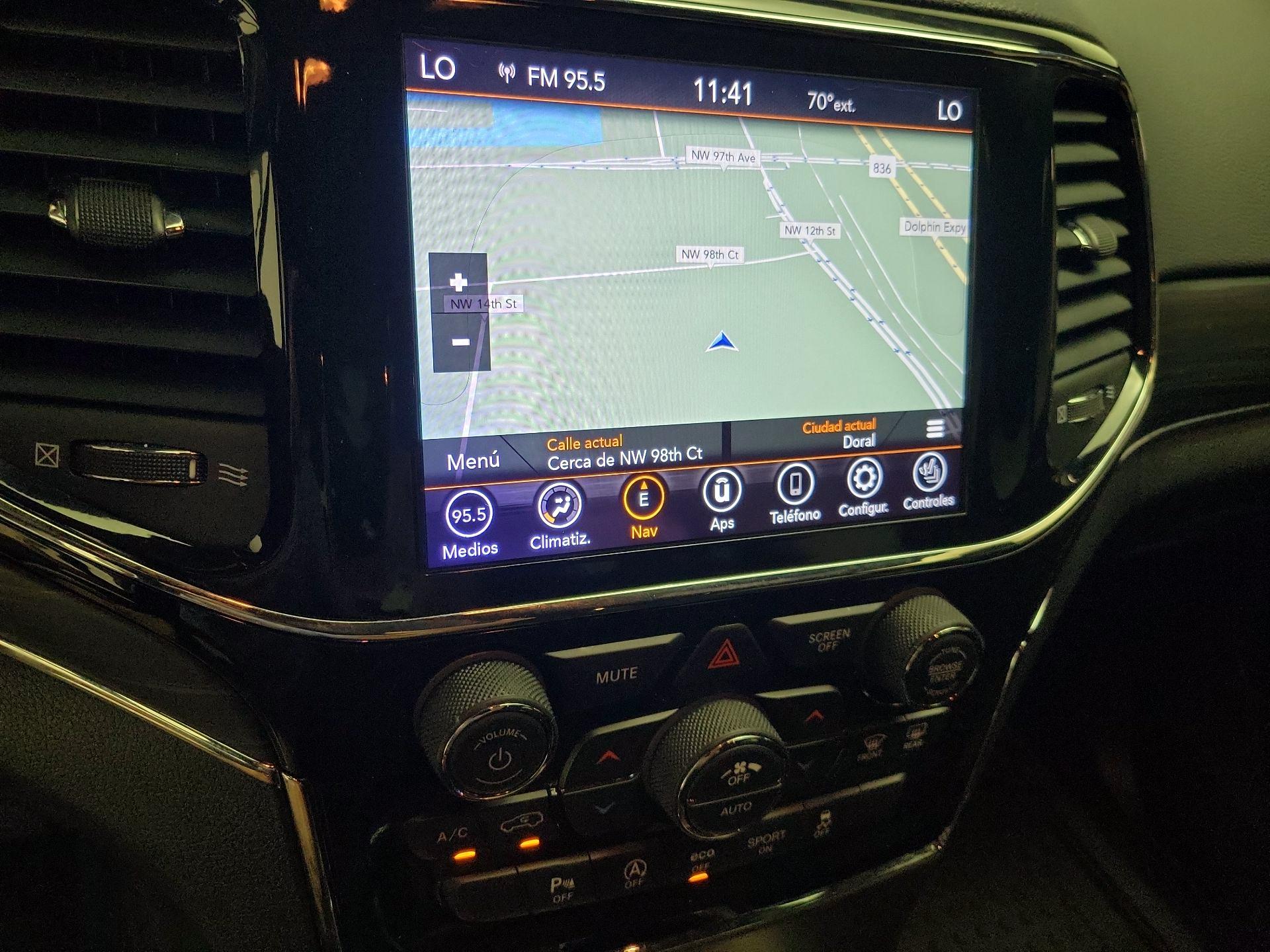 Thumbnail: 2021 Jeep Grand Cherokee - 14