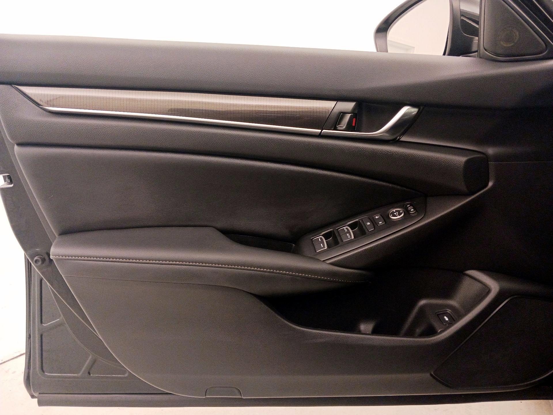 Thumbnail: 2021 Honda Accord - 12