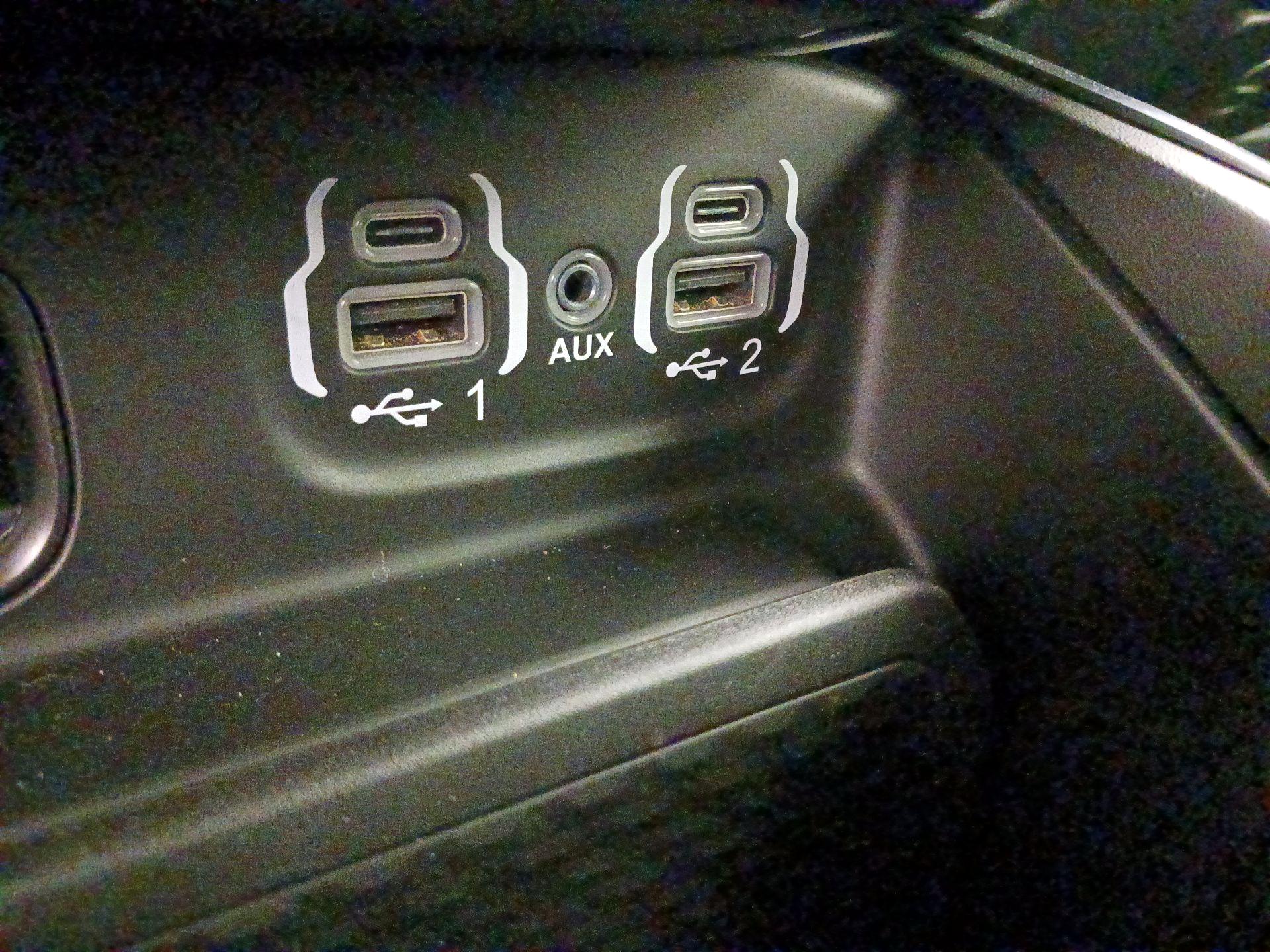 Thumbnail: 2024 RAM 1500 - 19