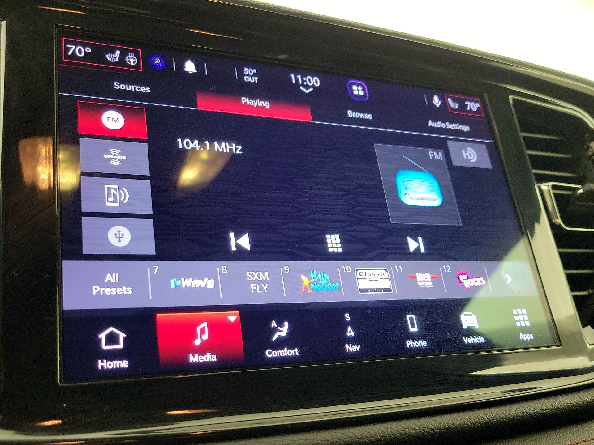 Thumbnail: 2022 Dodge Durango - 16