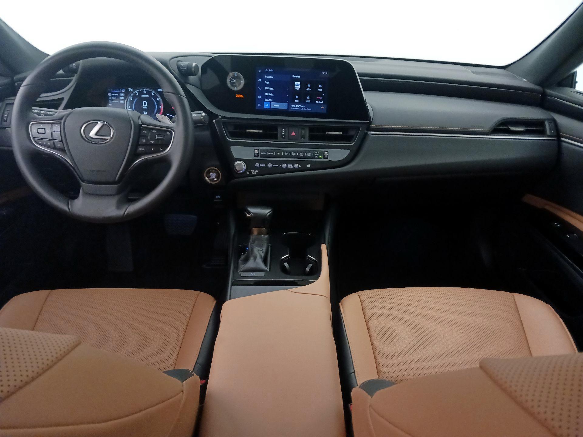 Thumbnail: 2023 Lexus ES - 9