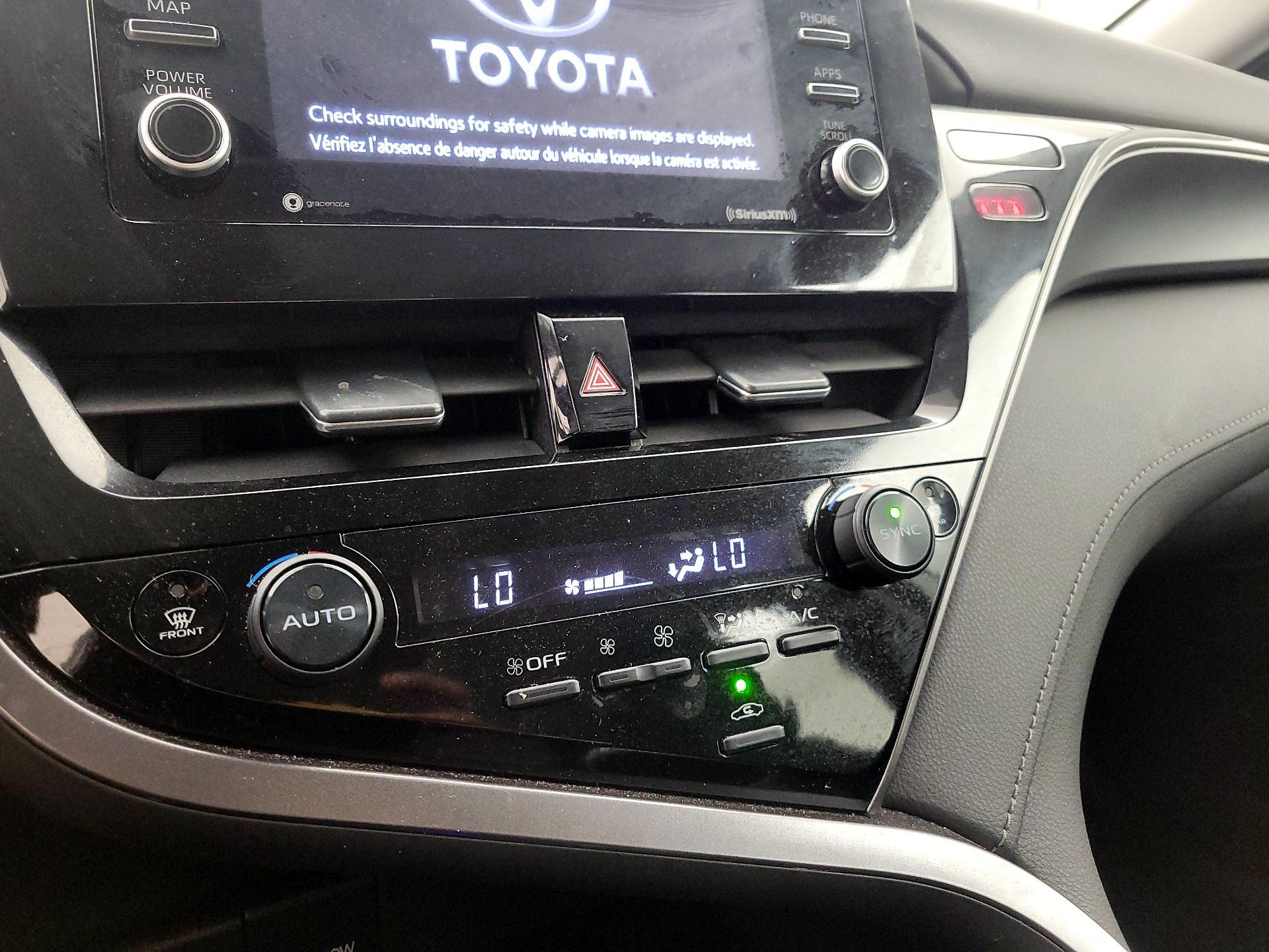 Thumbnail: 2022 Toyota Camry - 14