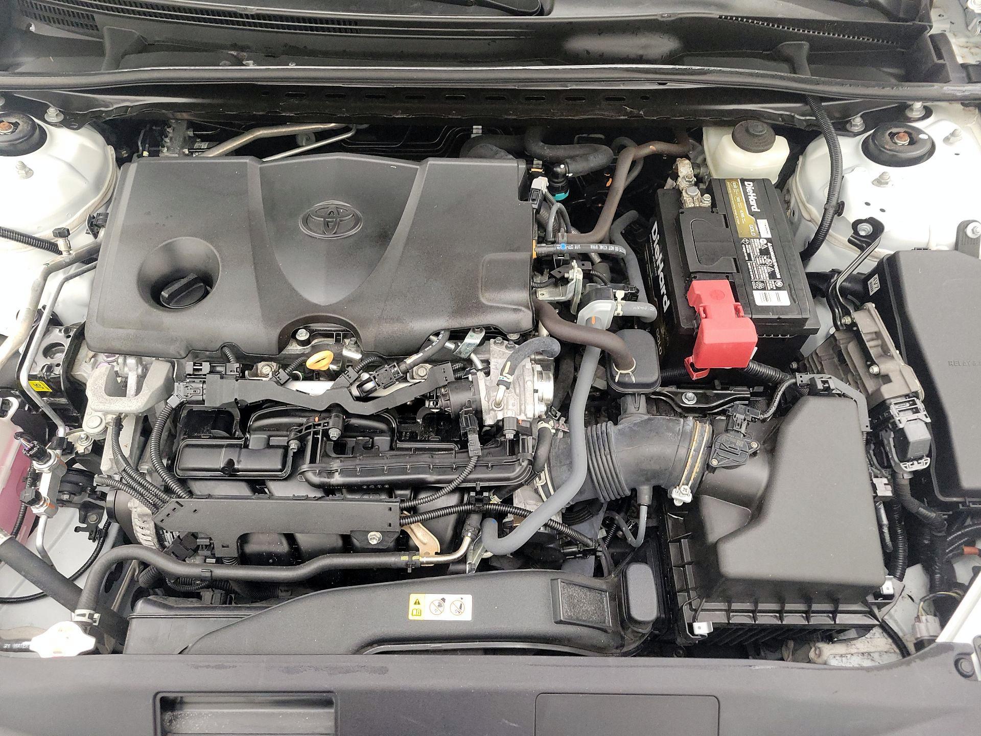 Thumbnail: 2022 Toyota Camry - 17