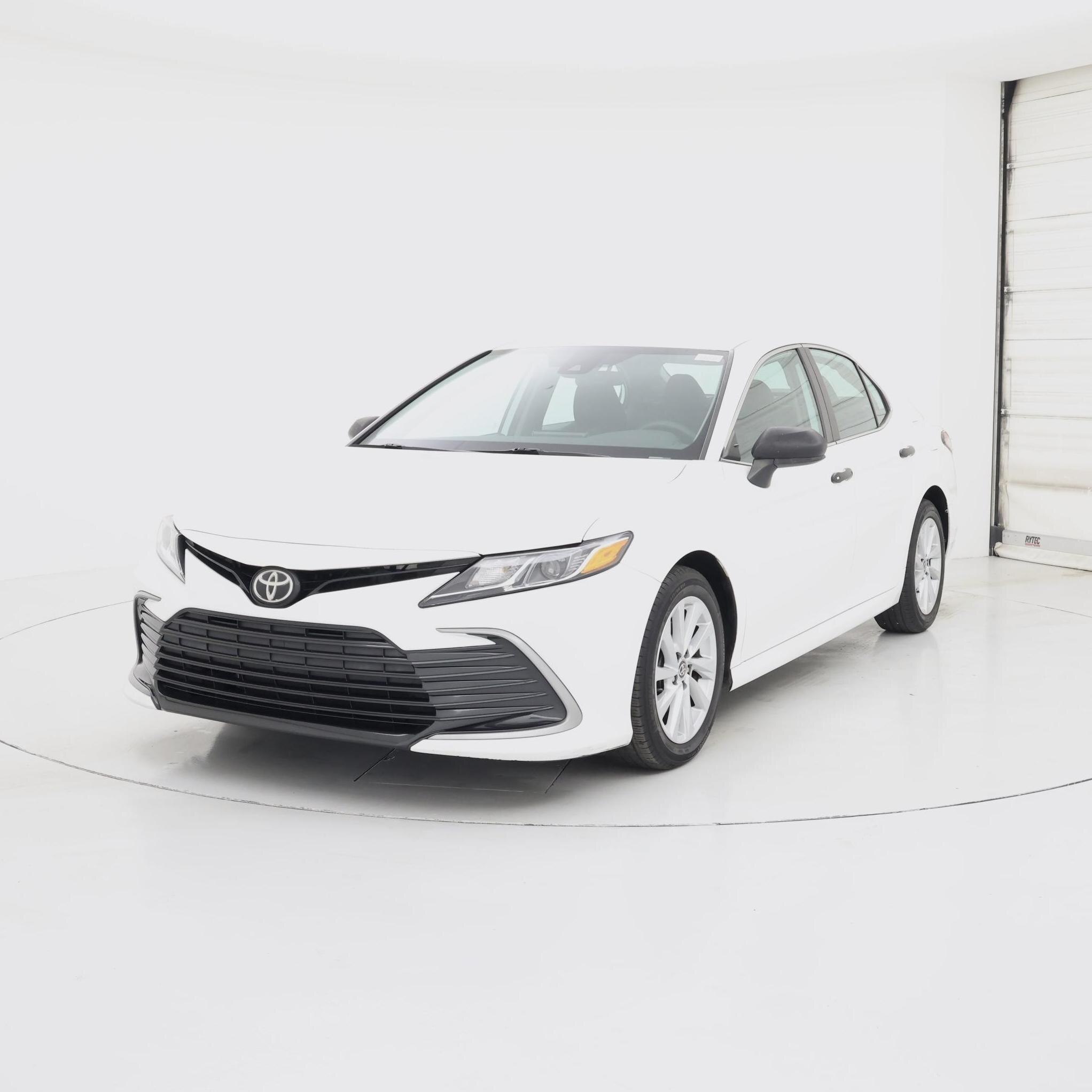 Thumbnail: 2022 Toyota Camry - 4