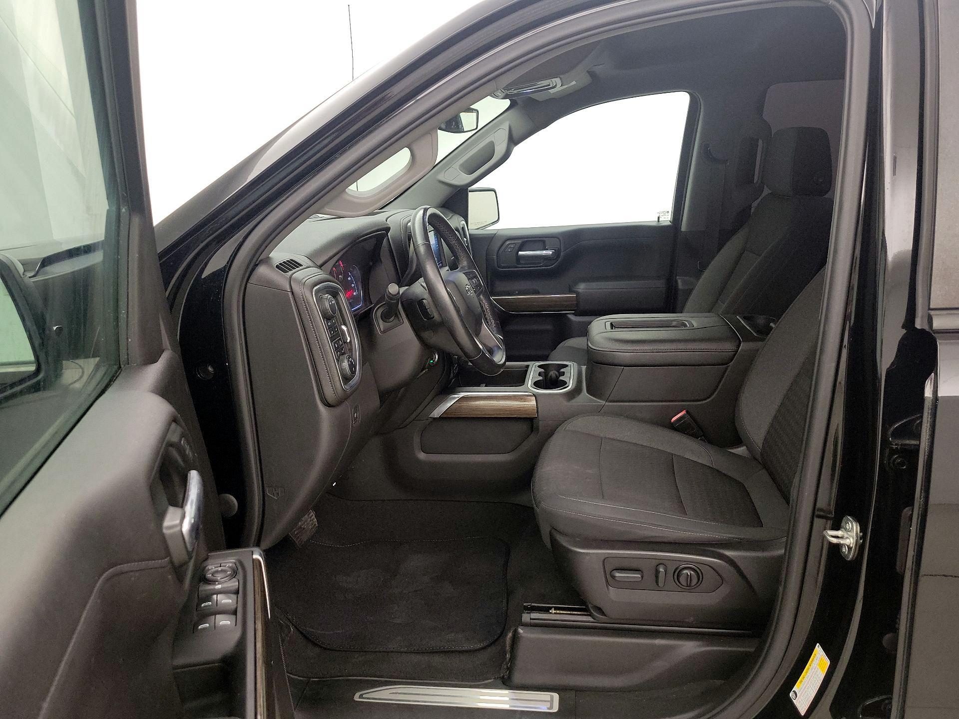 Thumbnail: 2021 Chevrolet Silverado 1500 - 11