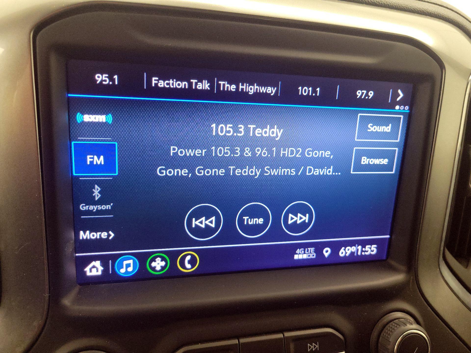 Thumbnail: 2021 Chevrolet Silverado 1500 - 15