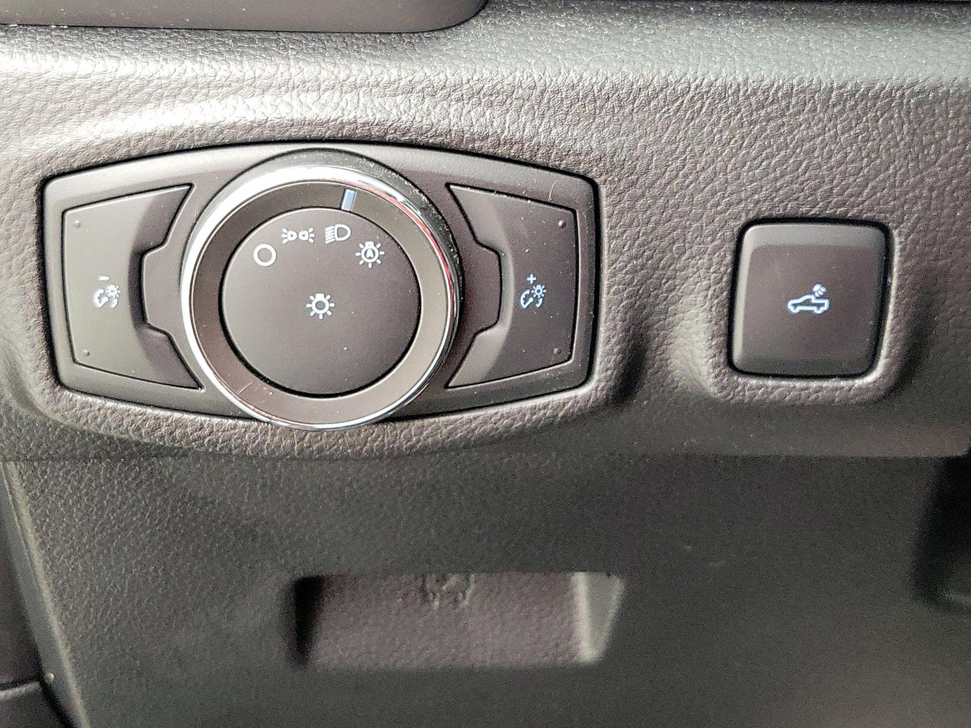 Thumbnail: 2021 Ford Ranger - 13