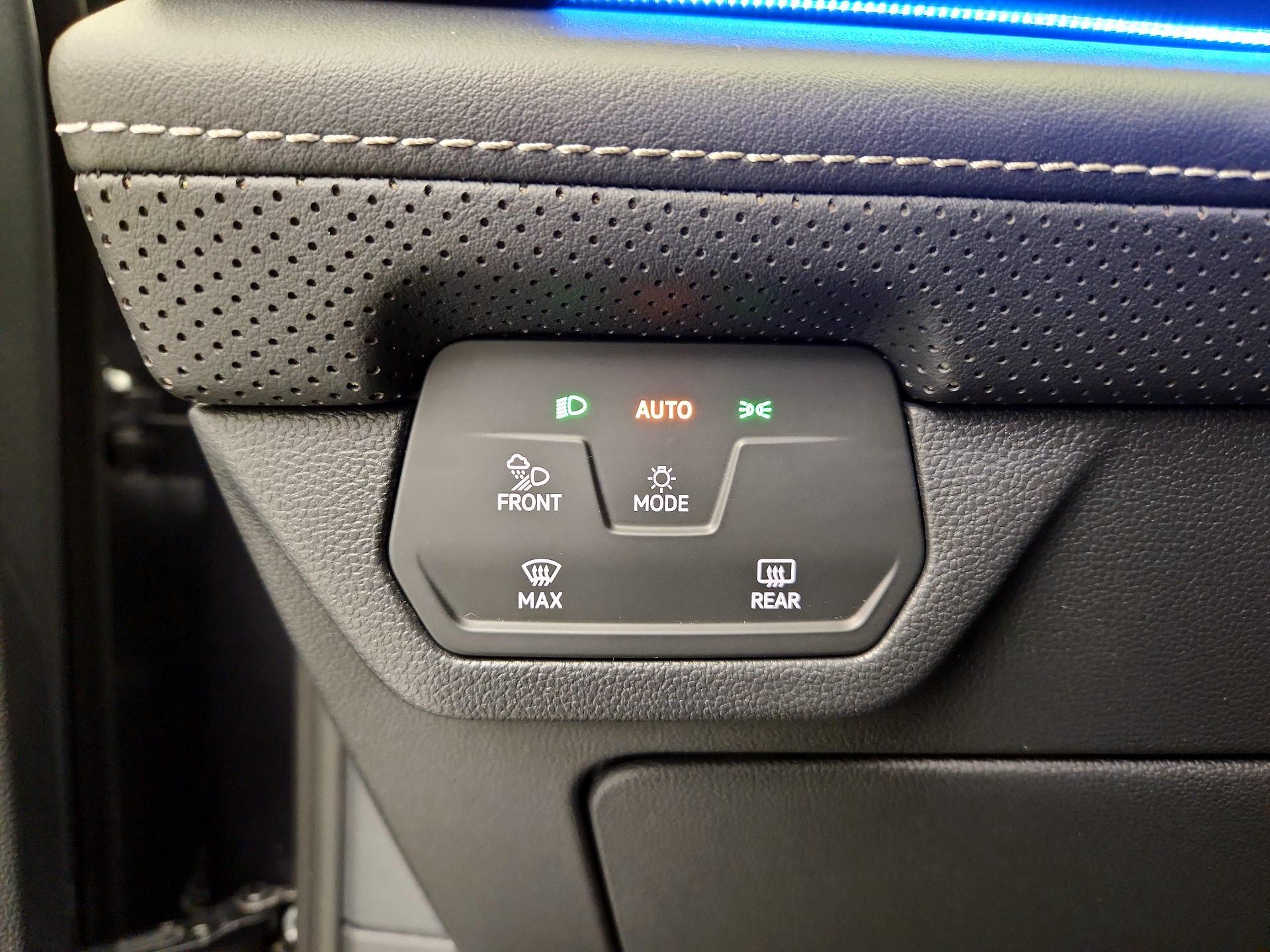 Thumbnail: 2024 Volkswagen Atlas - 13