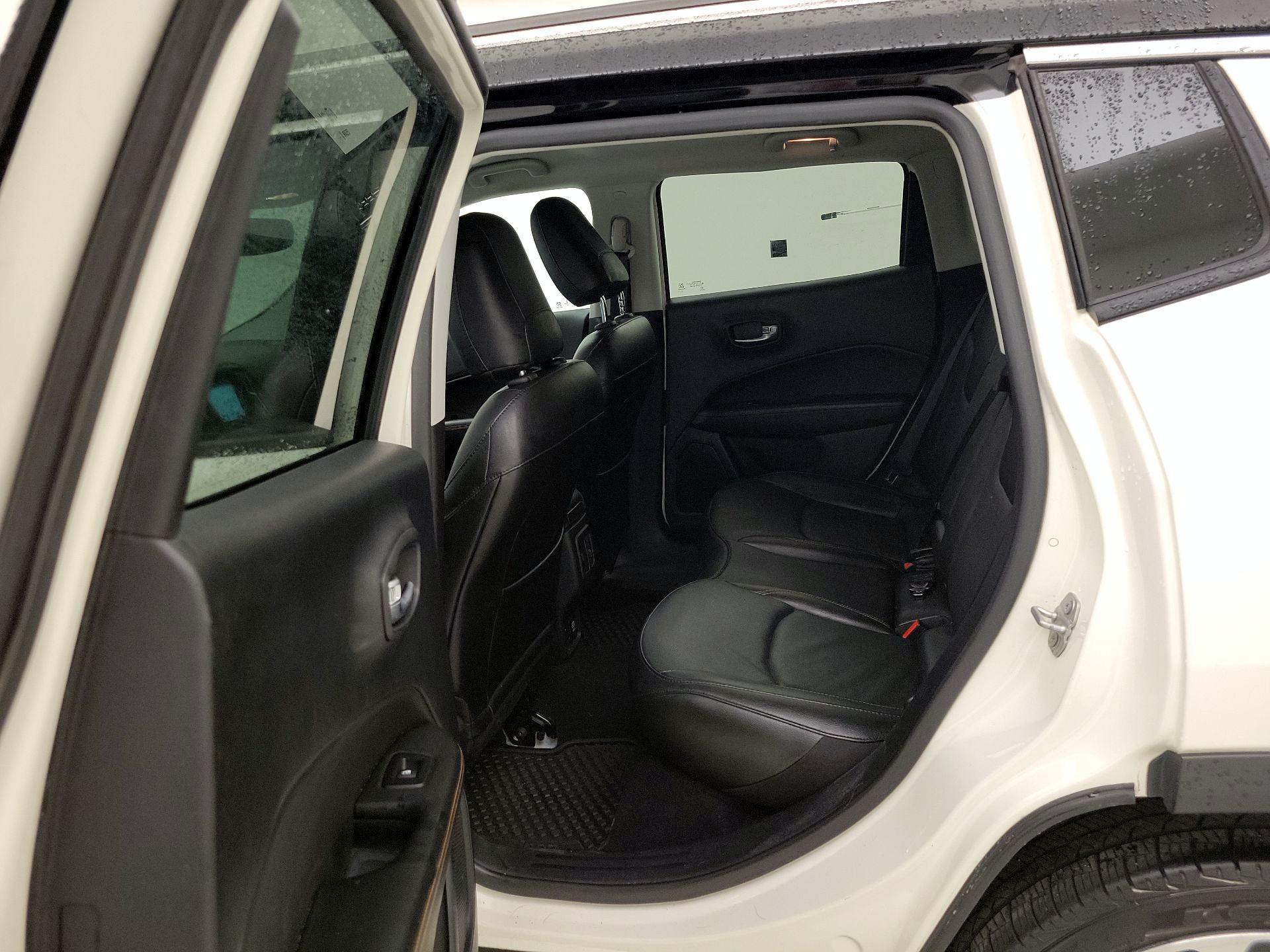 Thumbnail: 2021 Jeep Compass - 20