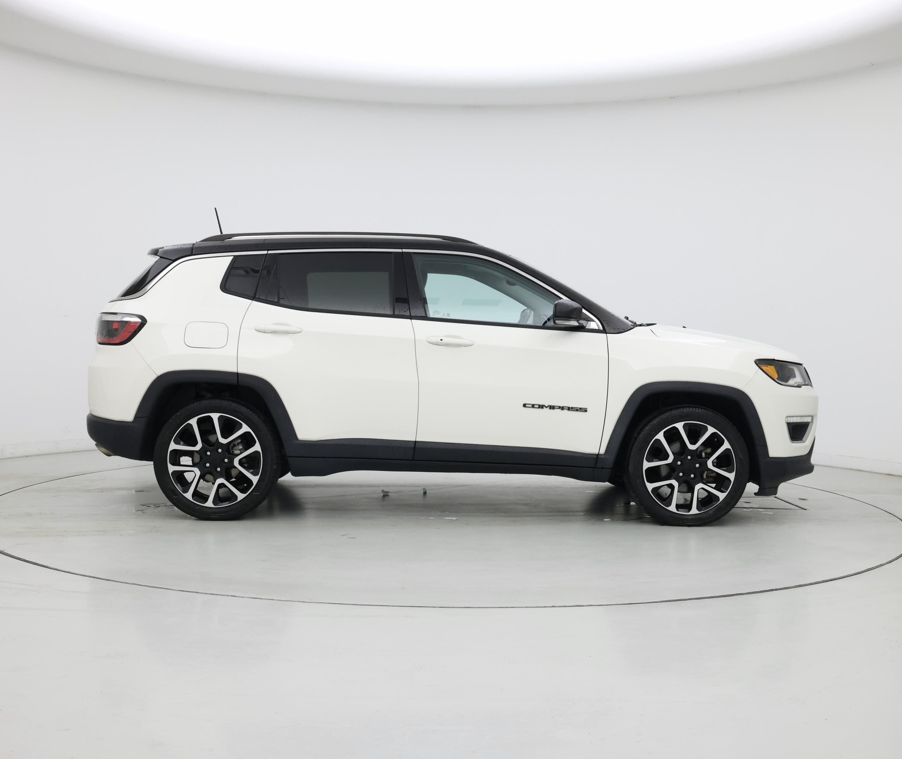 Thumbnail: 2021 Jeep Compass - 7