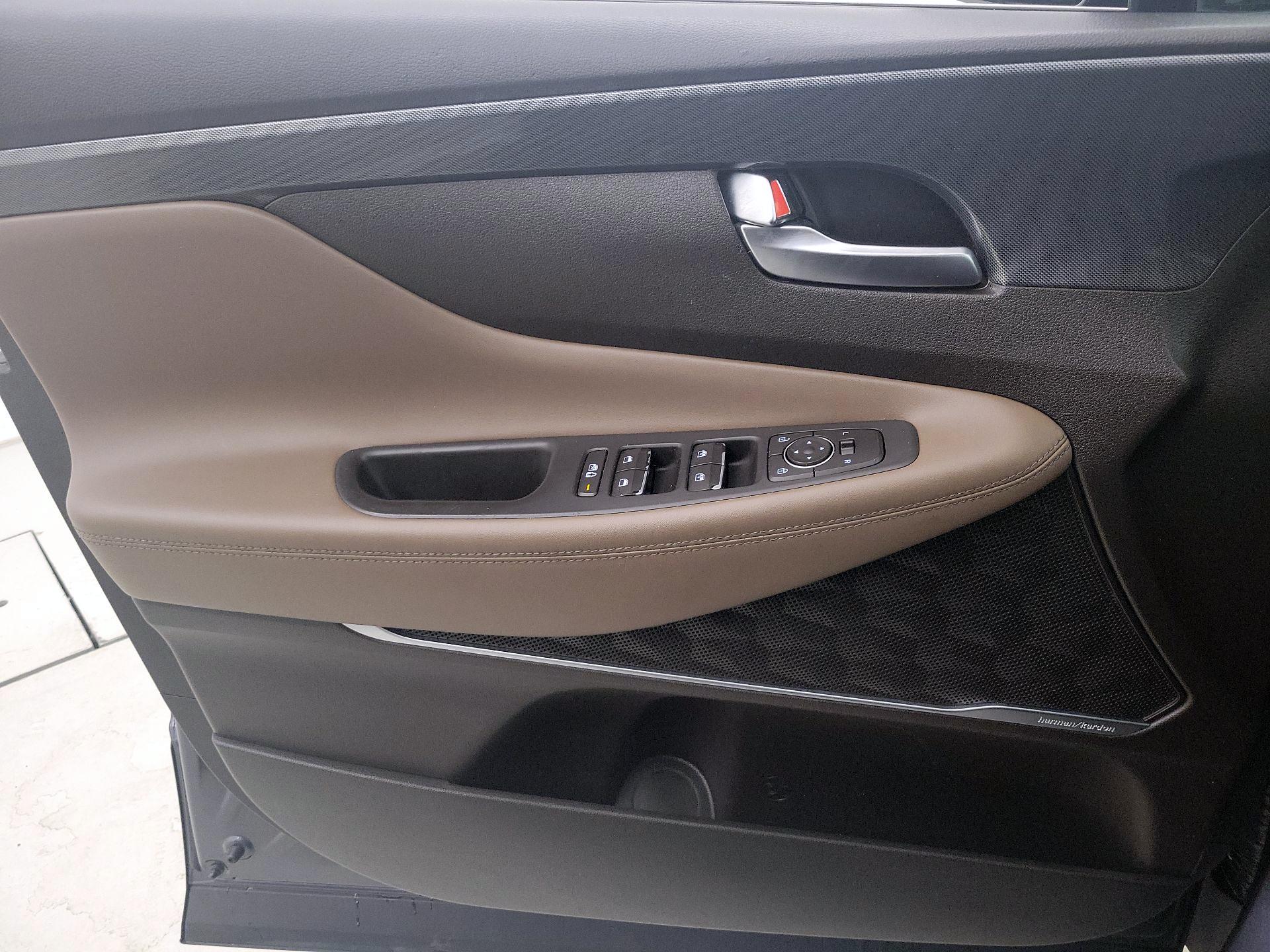 Thumbnail: 2021 Hyundai Santa Fe - 12