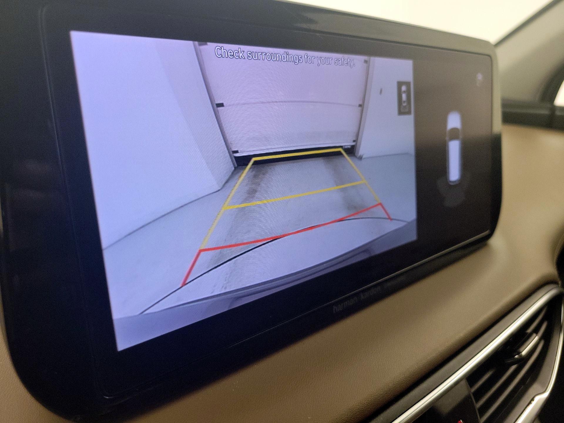 Thumbnail: 2021 Hyundai Santa Fe - 15