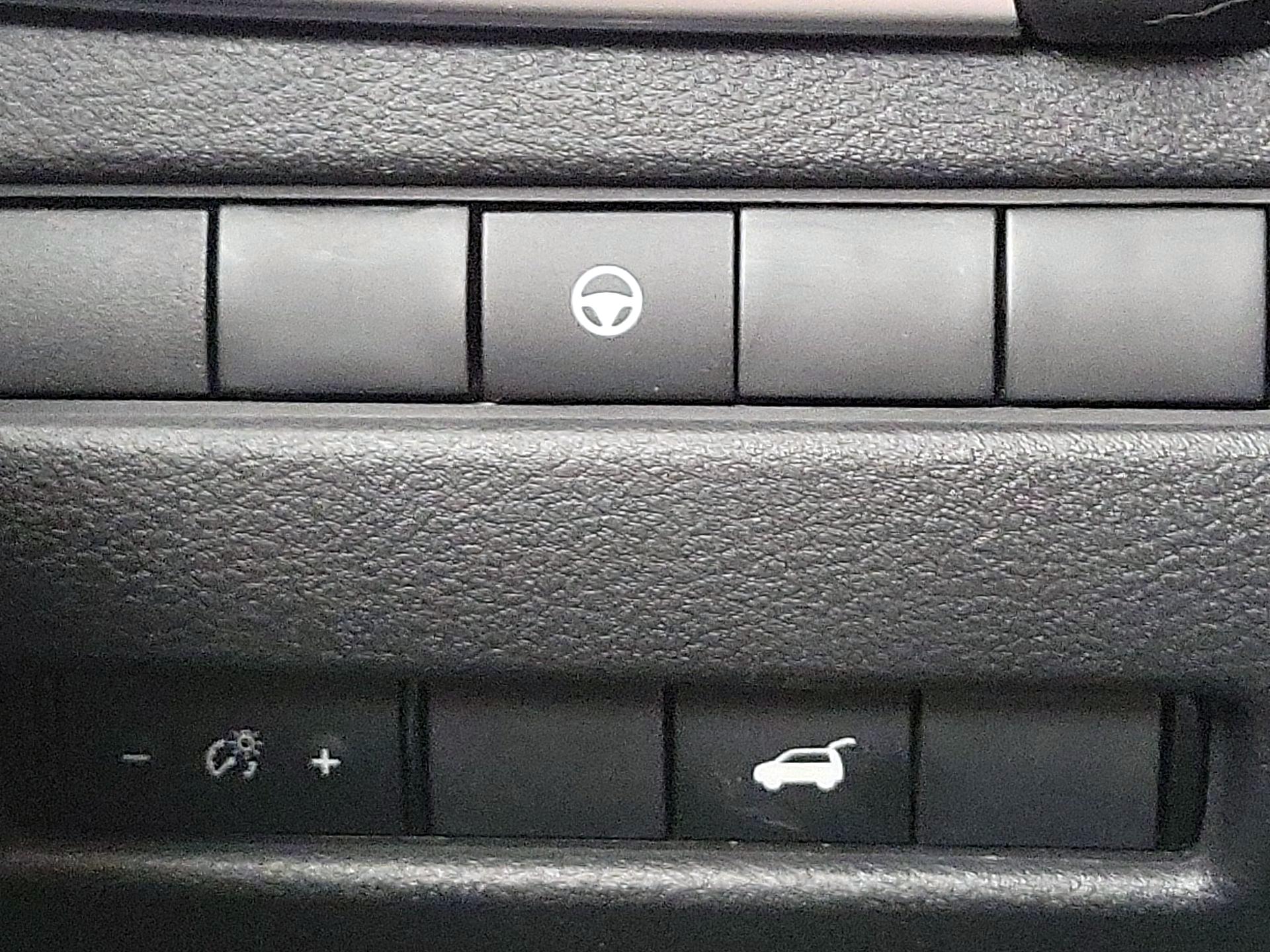 Thumbnail: 2022 Nissan Rogue - 13