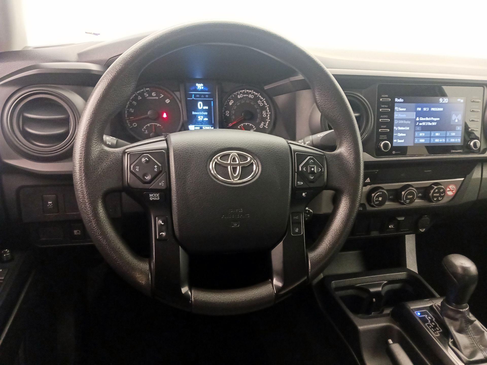 Thumbnail: 2022 Toyota Tacoma - 10