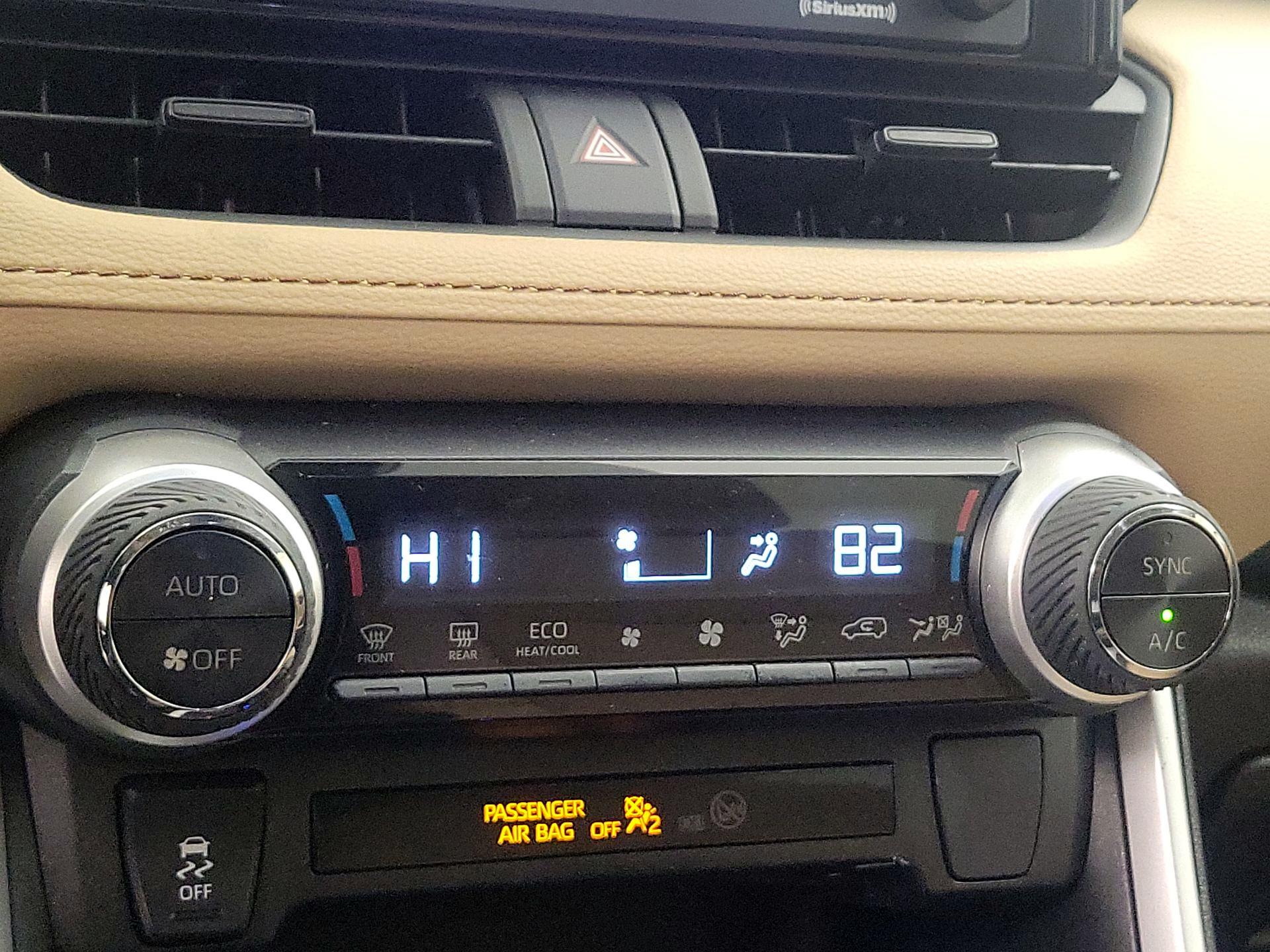 Thumbnail: 2022 Toyota RAV4 - 16