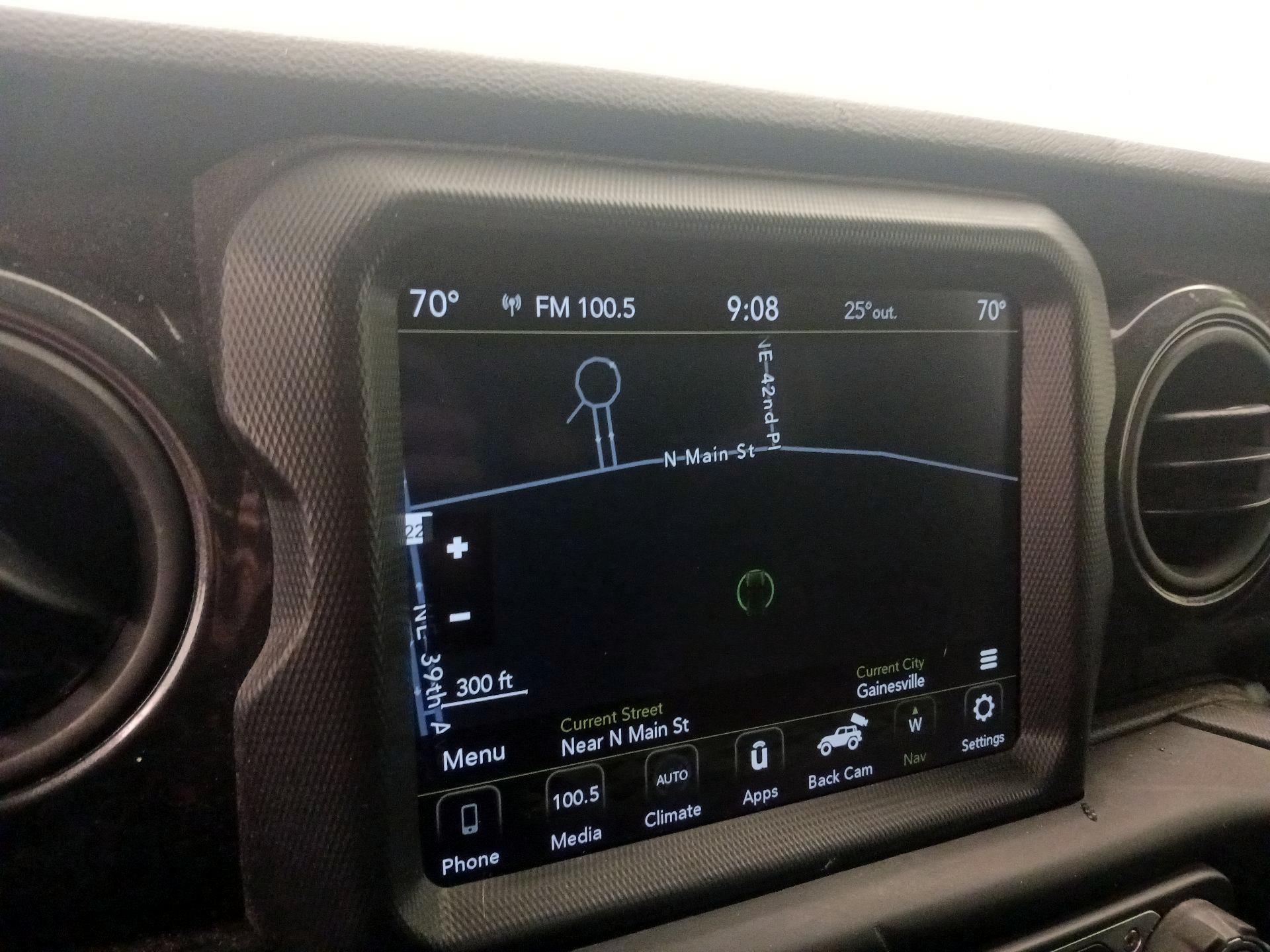 Thumbnail: 2021 Jeep Wrangler - 14