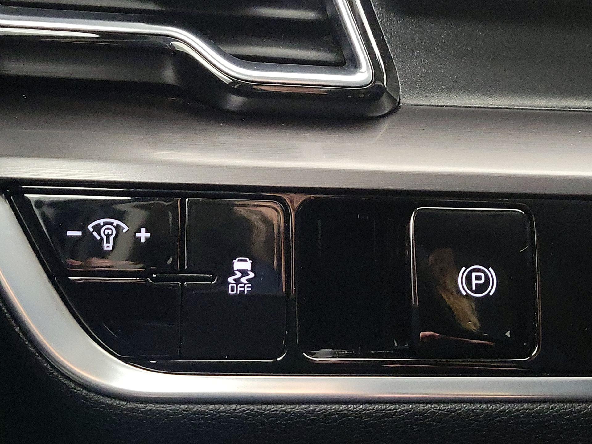 Thumbnail: 2023 Kia Sportage - 13