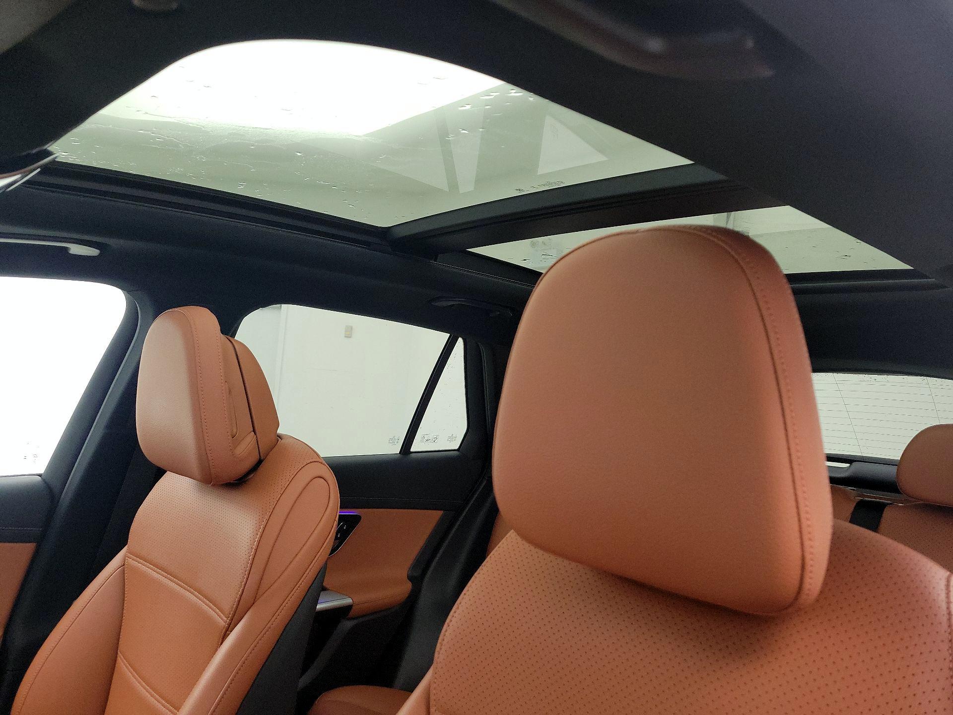 Thumbnail: 2024 Mercedes-Benz GLC - 20