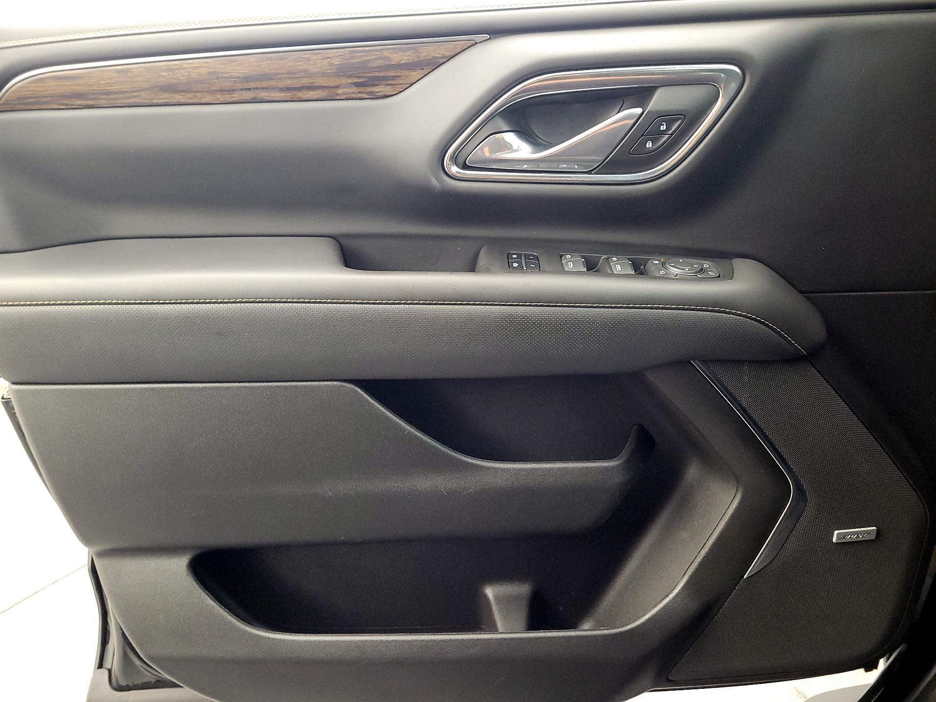 Thumbnail: 2023 Chevrolet Tahoe - 12