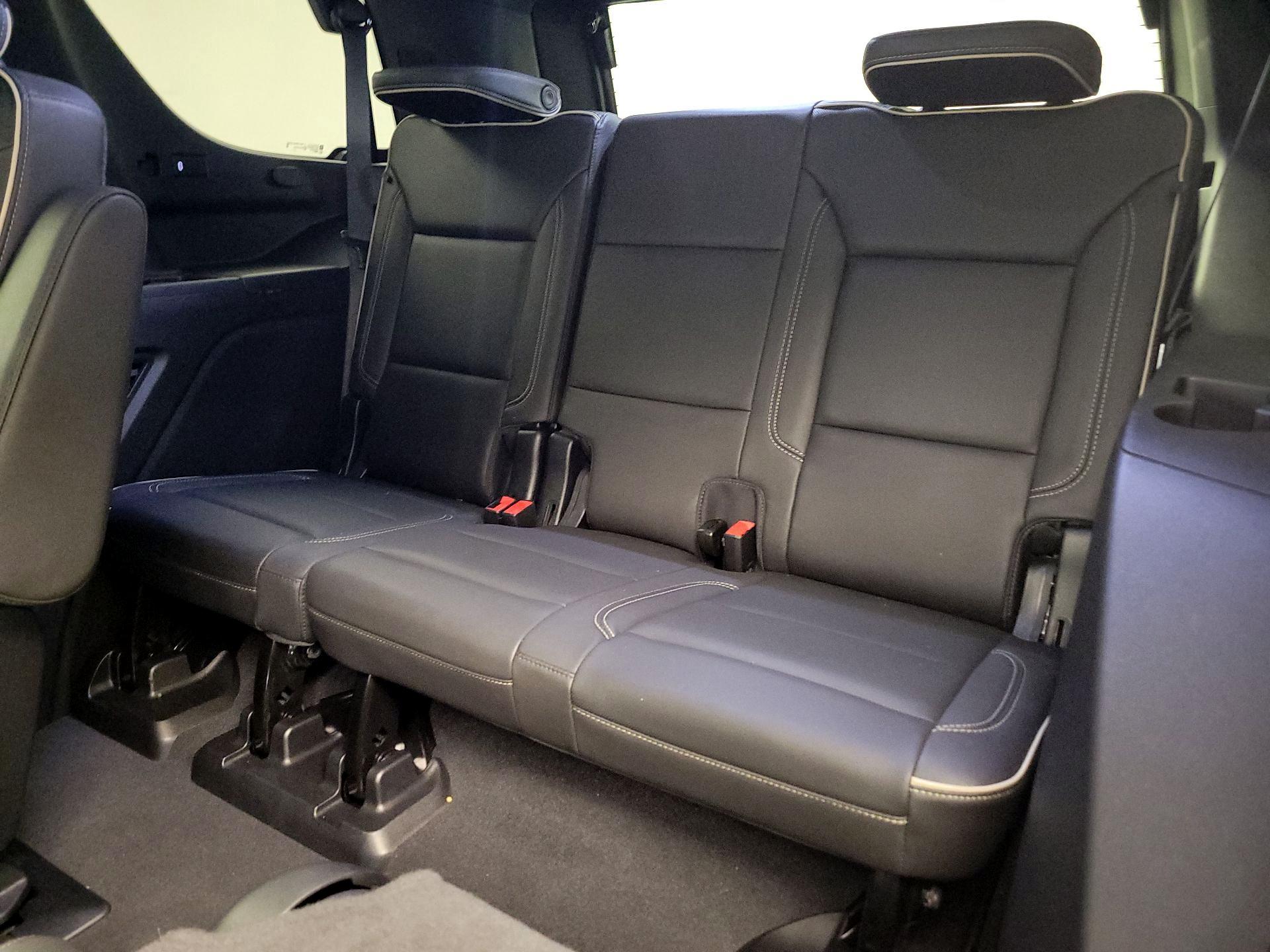 Thumbnail: 2023 Chevrolet Tahoe - 20