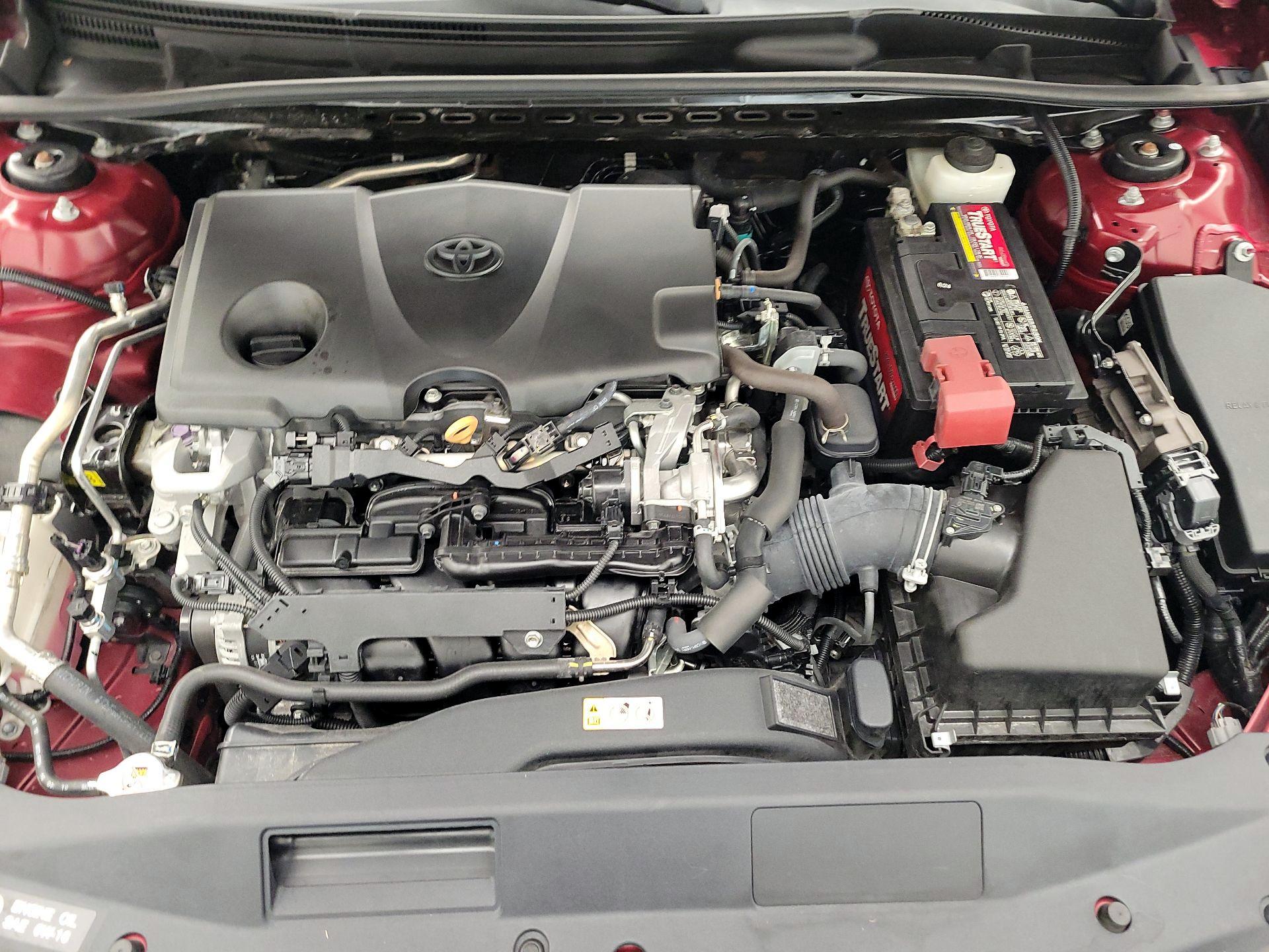 Thumbnail: 2020 Toyota Camry - 17