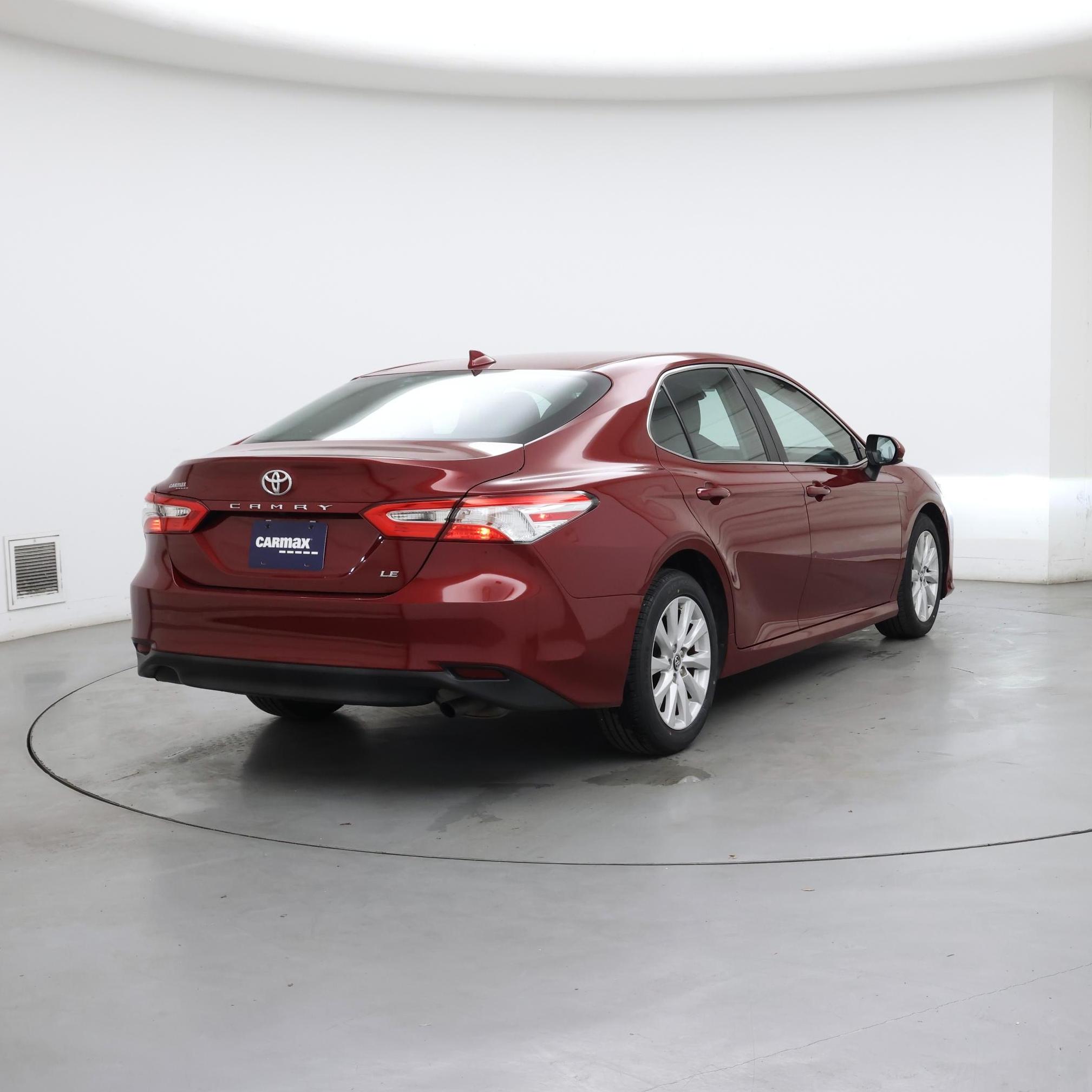 Thumbnail: 2020 Toyota Camry - 8