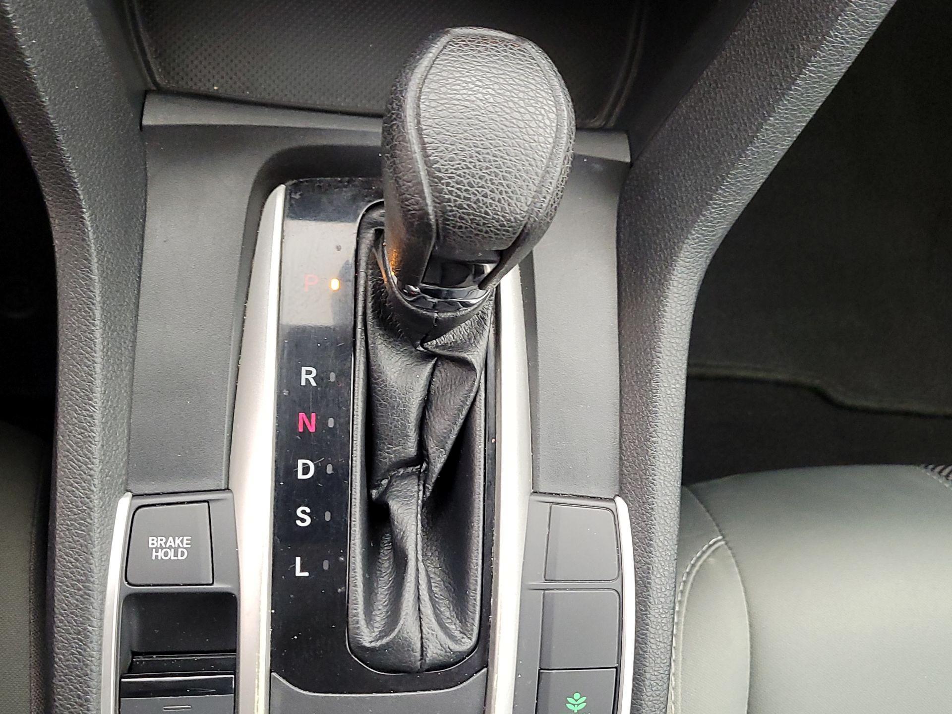 Thumbnail: 2020 Honda Civic - 17