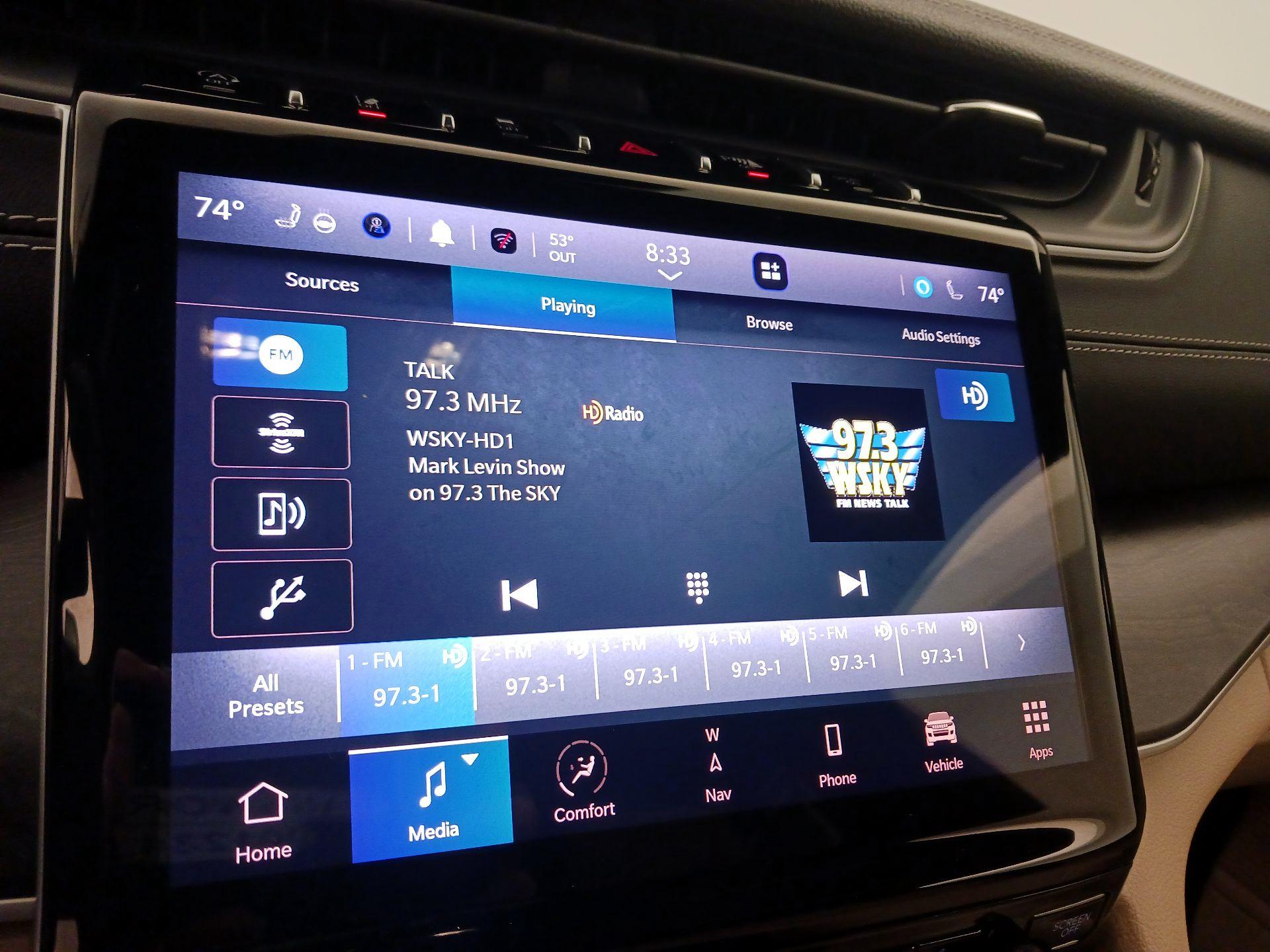 Thumbnail: 2023 Jeep Grand Cherokee L - 16